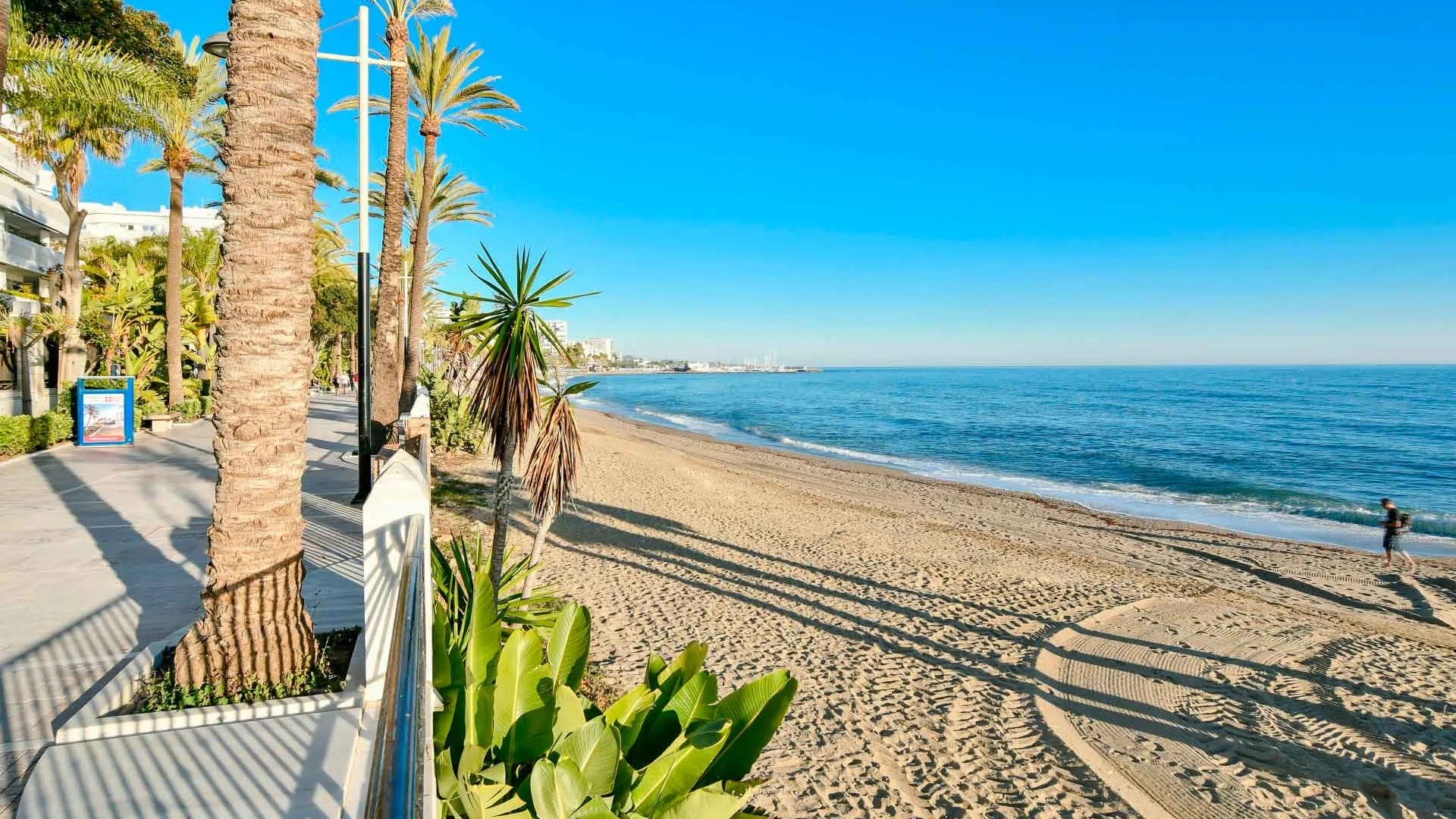 For sale Jardín del Mediterráneo apartment with 3 bedrooms