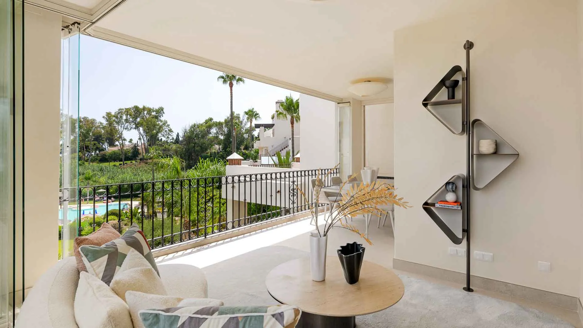 For sale apartment in Bahía del Velerín with 3 bedrooms