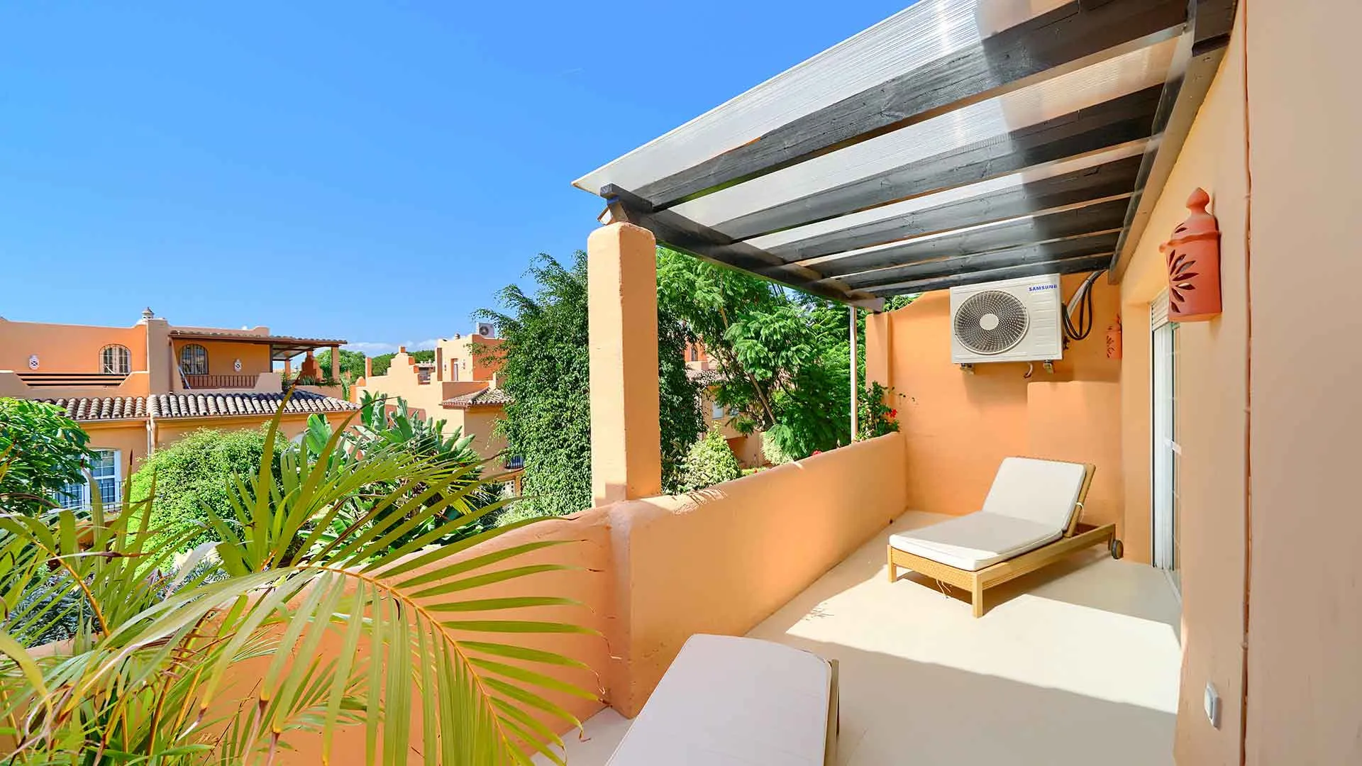 Adosado de 4 dormitorios en venta en Oasis de Nagüeles
