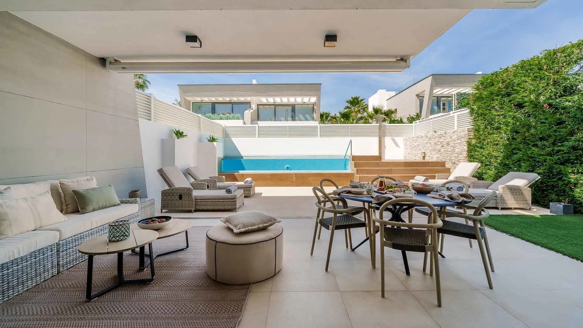 Marbella - Puerto Banus, villa pareada con 5 dormitorios a la venta