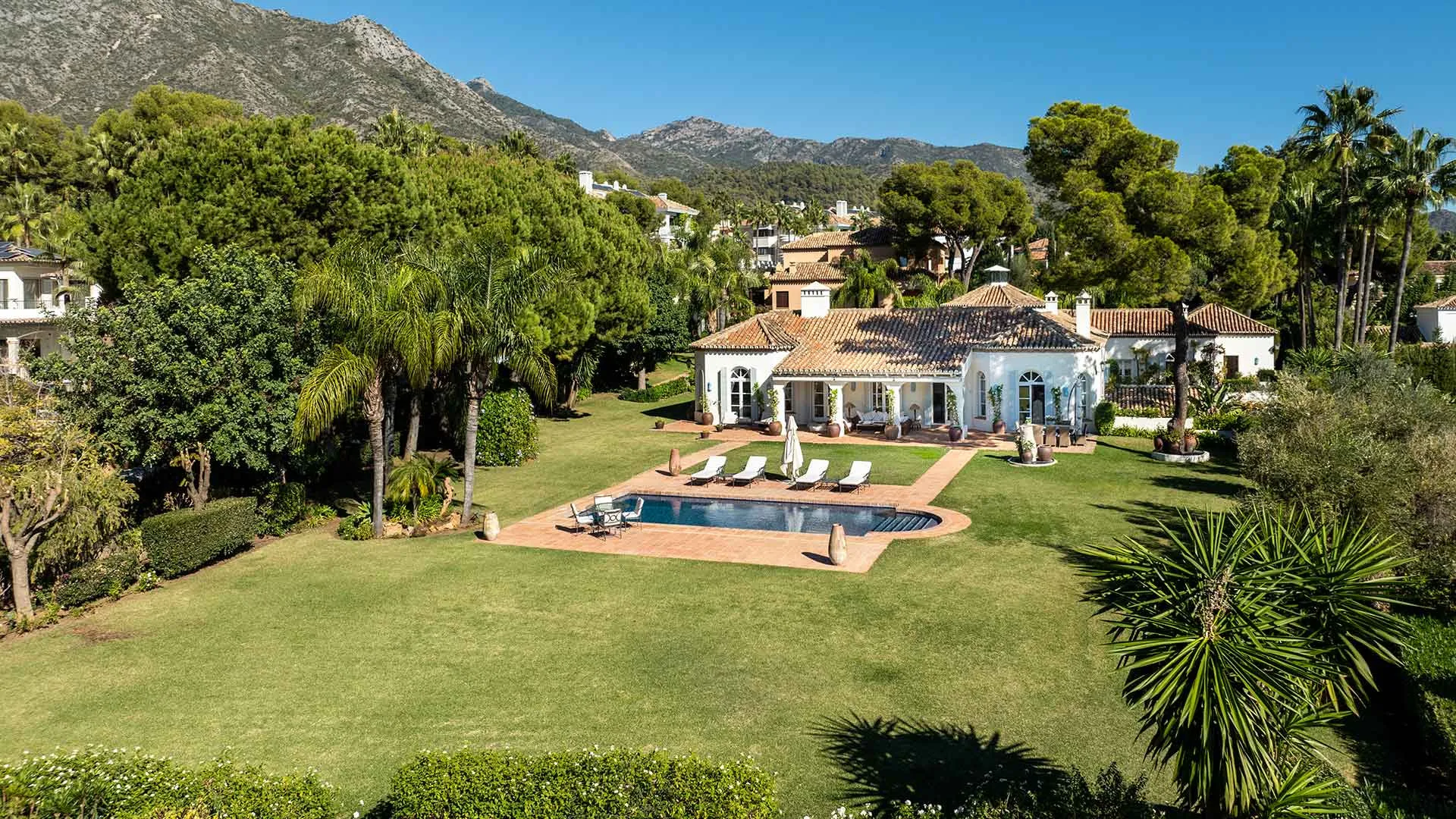 Villa en venta en Altos Reales