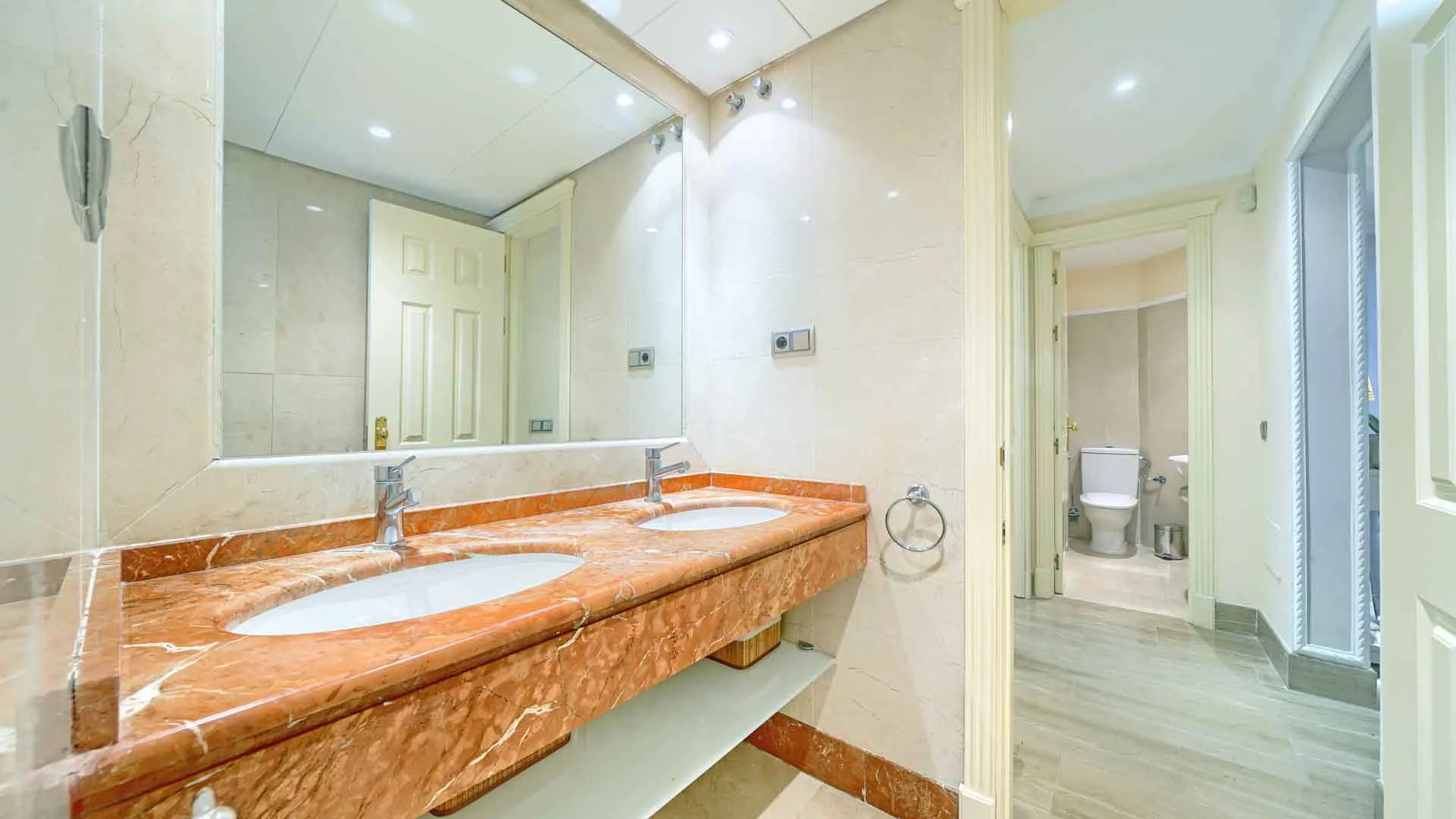 3 bedrooms Condado de Sierra Blanca apartment for sale