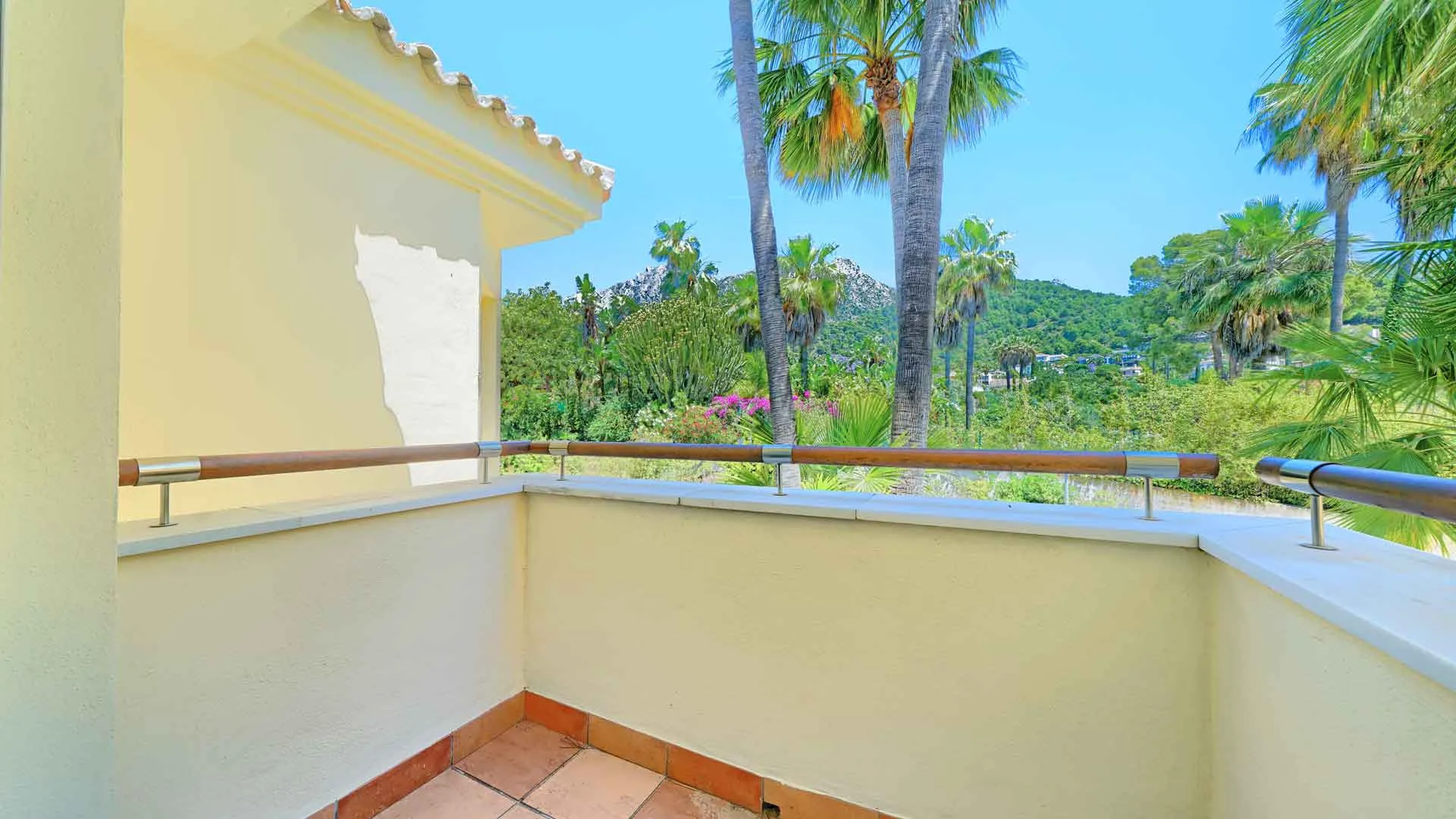 3 bedrooms Condado de Sierra Blanca apartment for sale