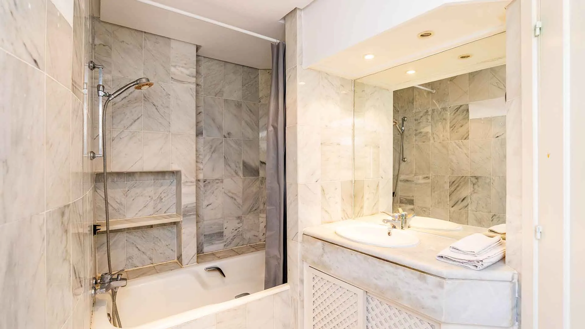 Adosado en venta en Marbella Golden Mile