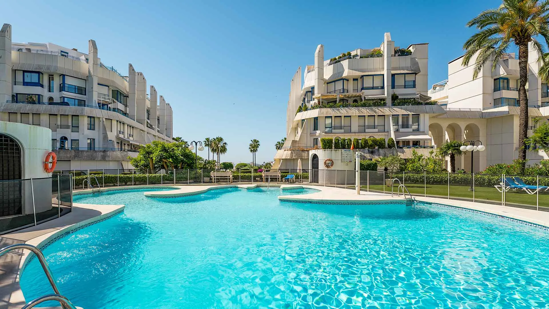 Buy apartment in Marbella House