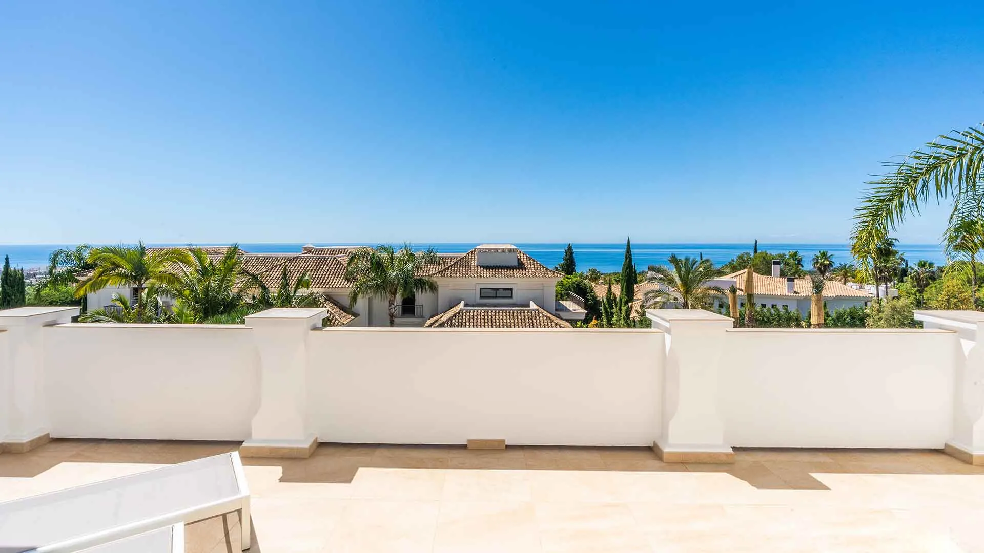 Comprar villa de 5 dormitorios en Sierra Blanca