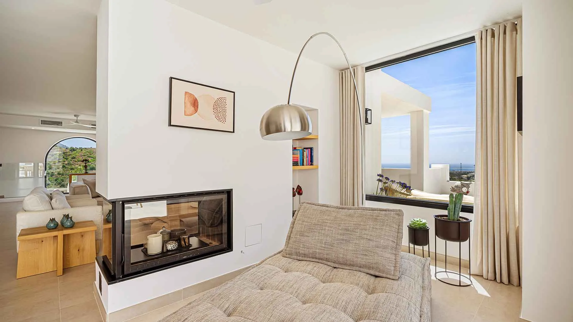Villa with 5 bedrooms for sale in Las Lomas de Nueva Andalucia