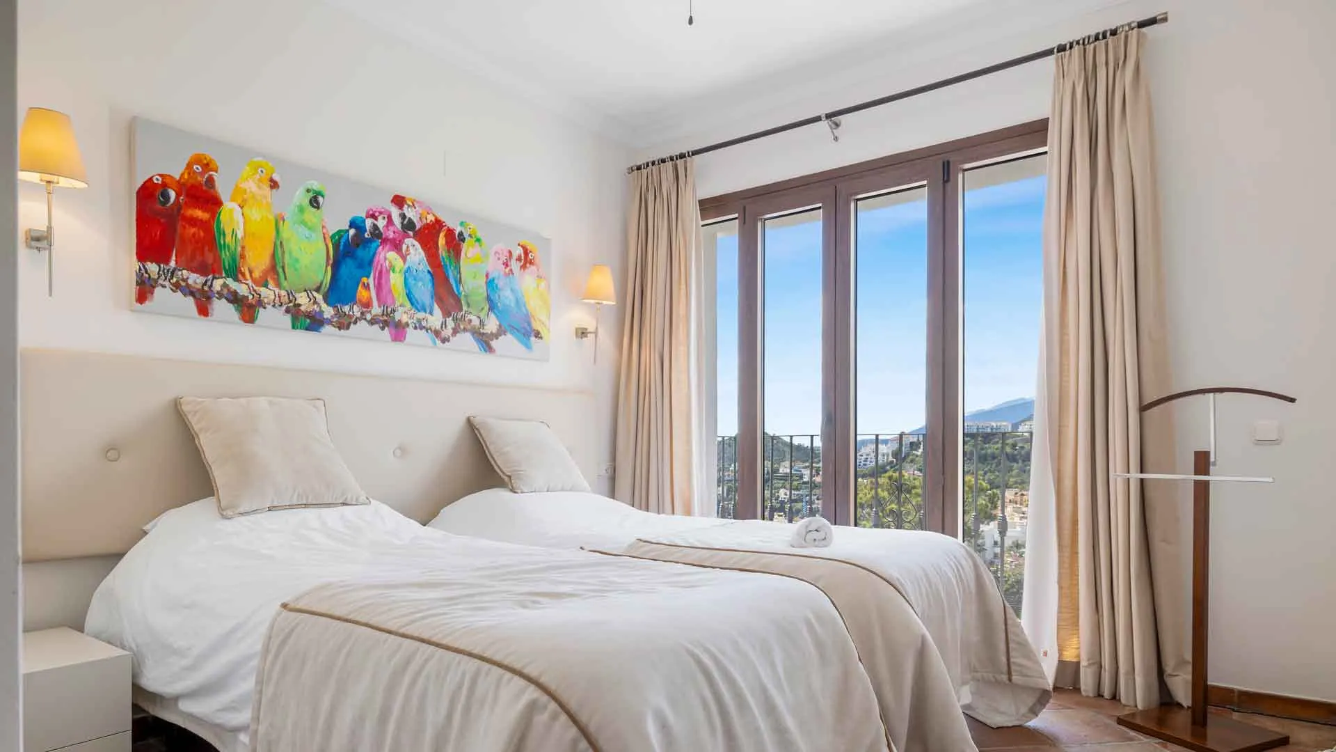 Semi detached house with 5 bedrooms for sale in La Heredia