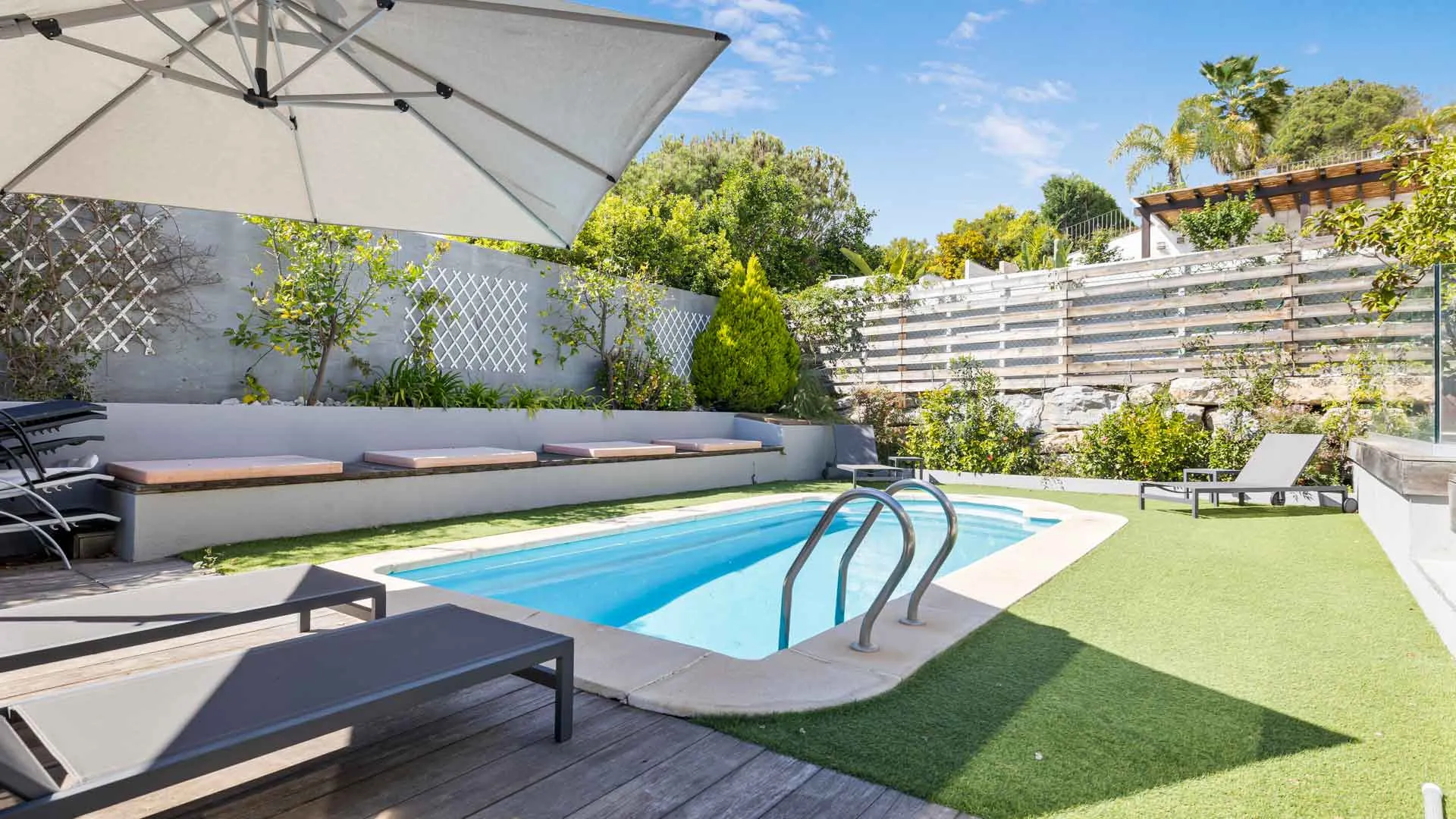 Semi detached house with 5 bedrooms for sale in La Heredia