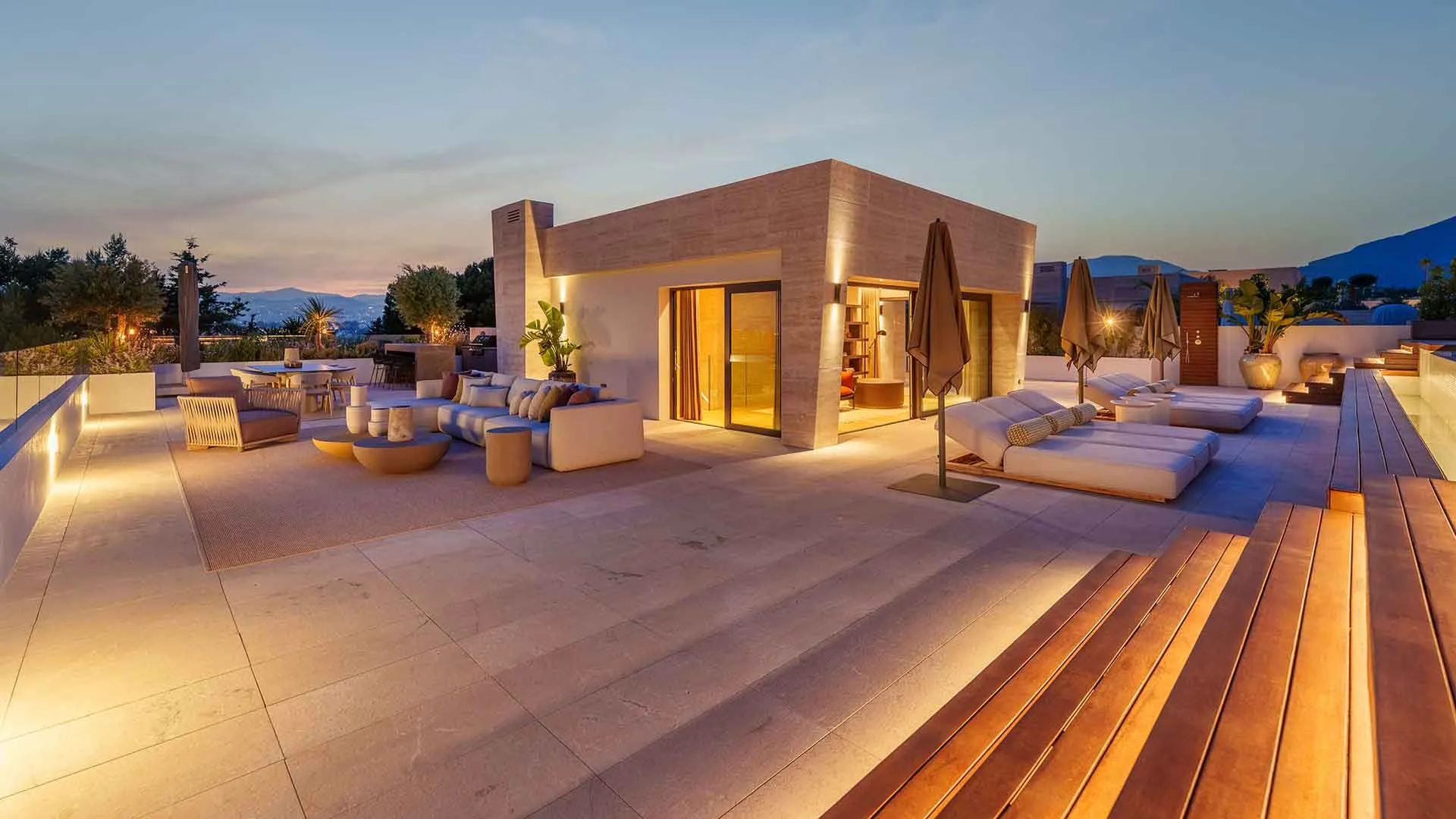Buy penthouse in Epic Marbella