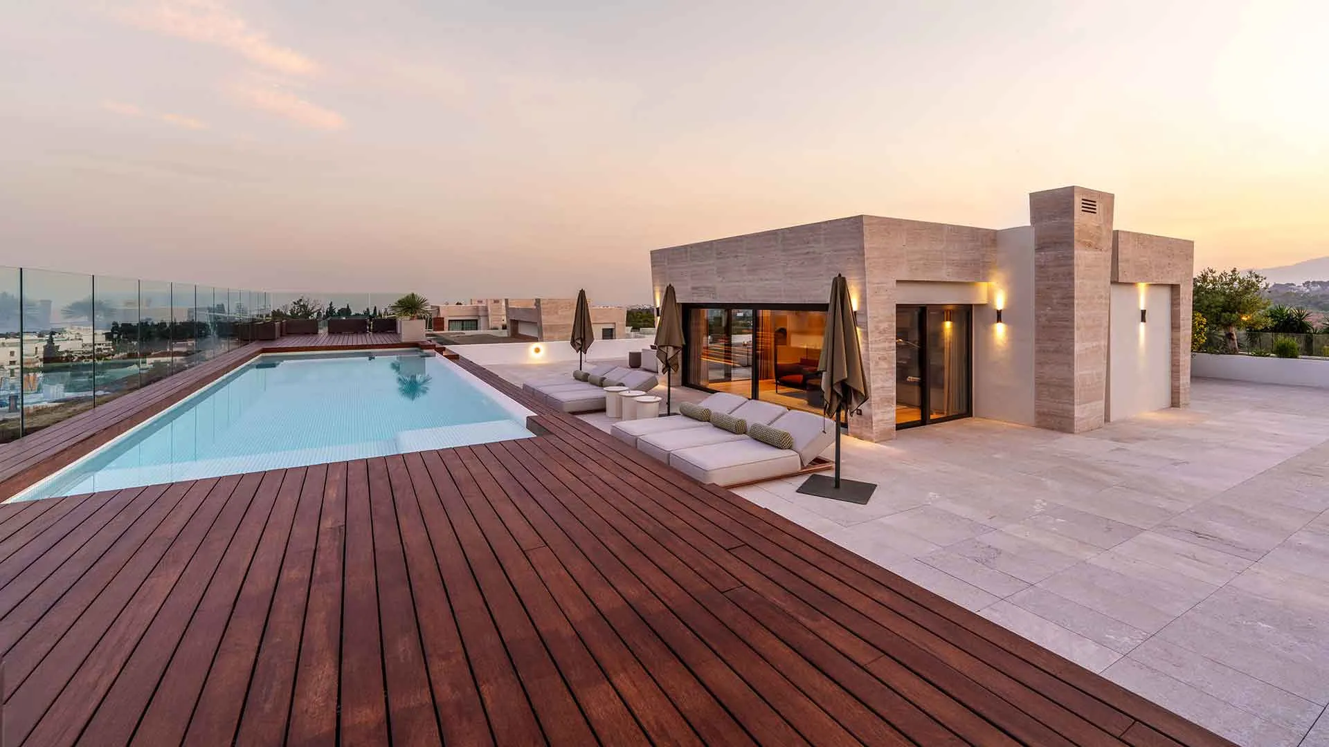 Buy penthouse in Epic Marbella
