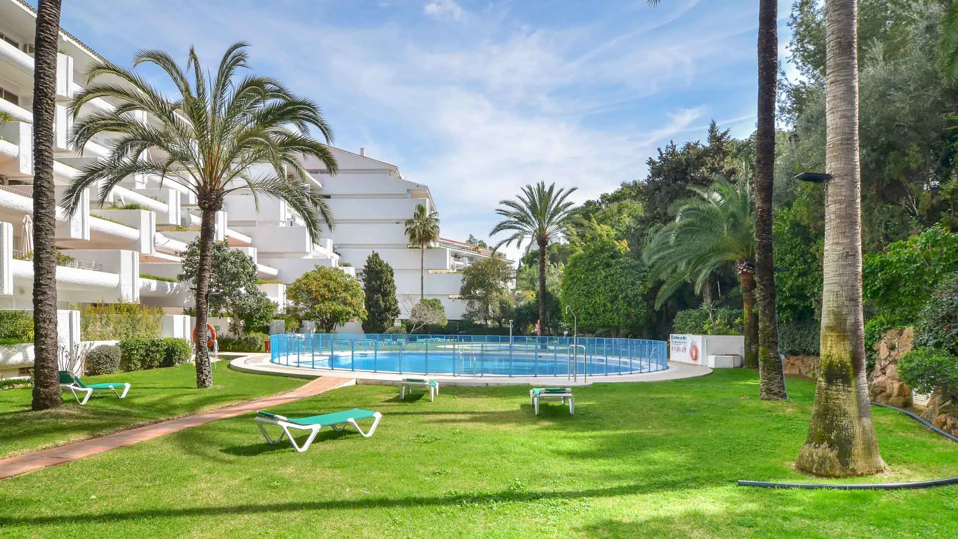 For sale Jardines del Mar 2 bedrooms penthouse