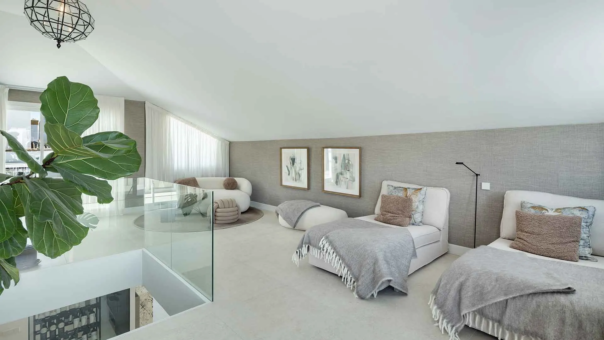 Penthouse for sale in Costa Nagüeles II with 5 bedrooms