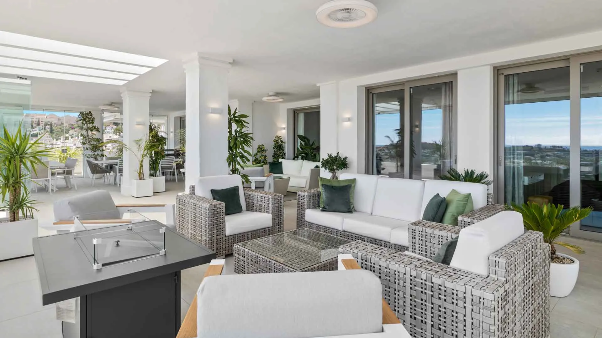 Apartment for sale in Nueva Andalucia