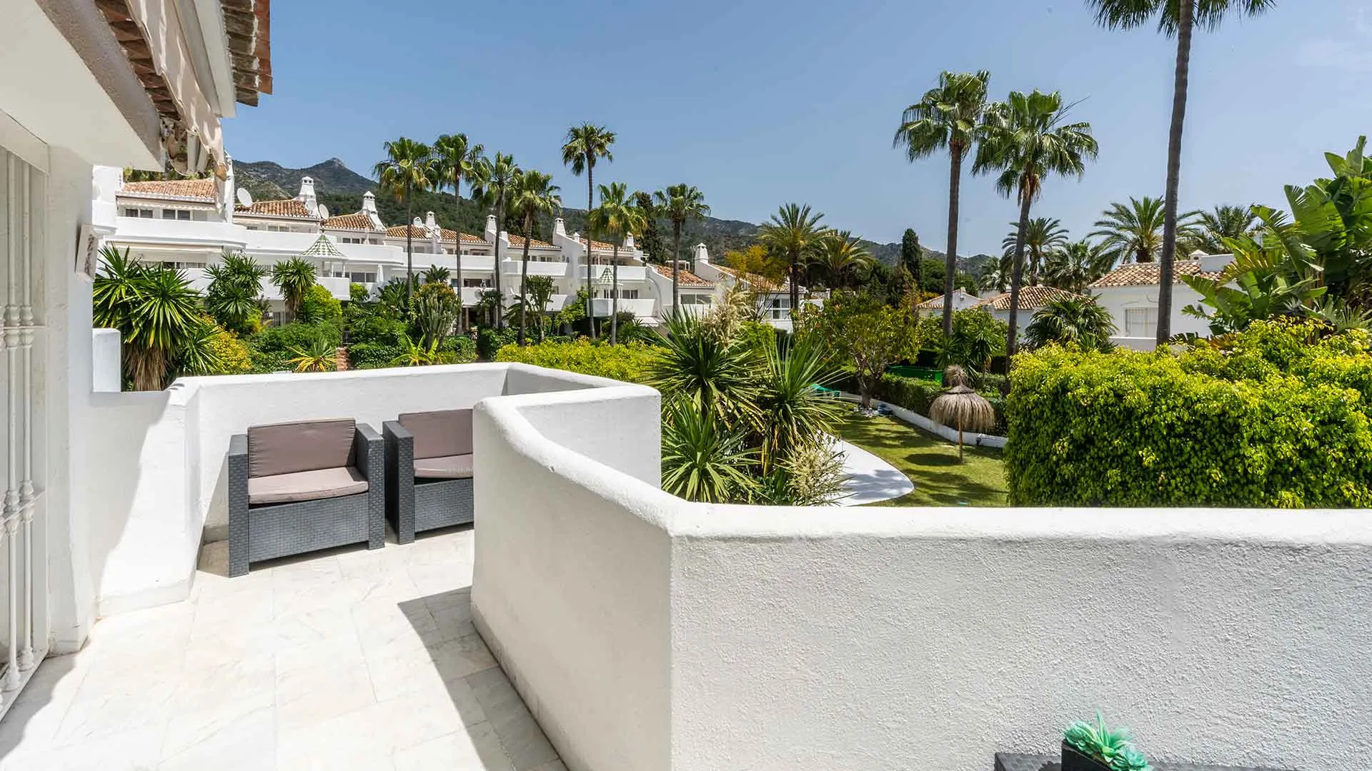 Marbella Golden Mile town house for sale