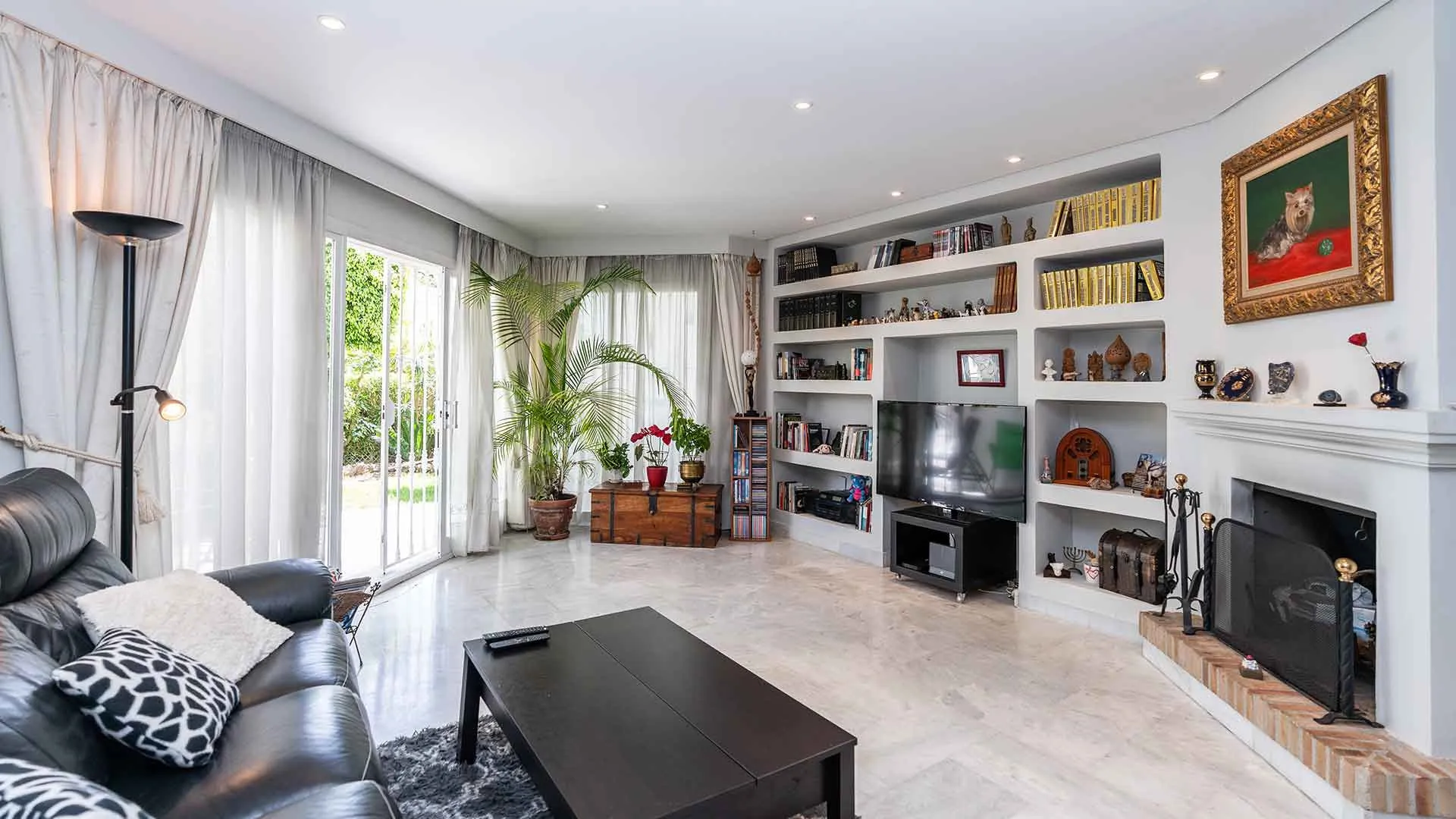 Marbella Golden Mile town house for sale