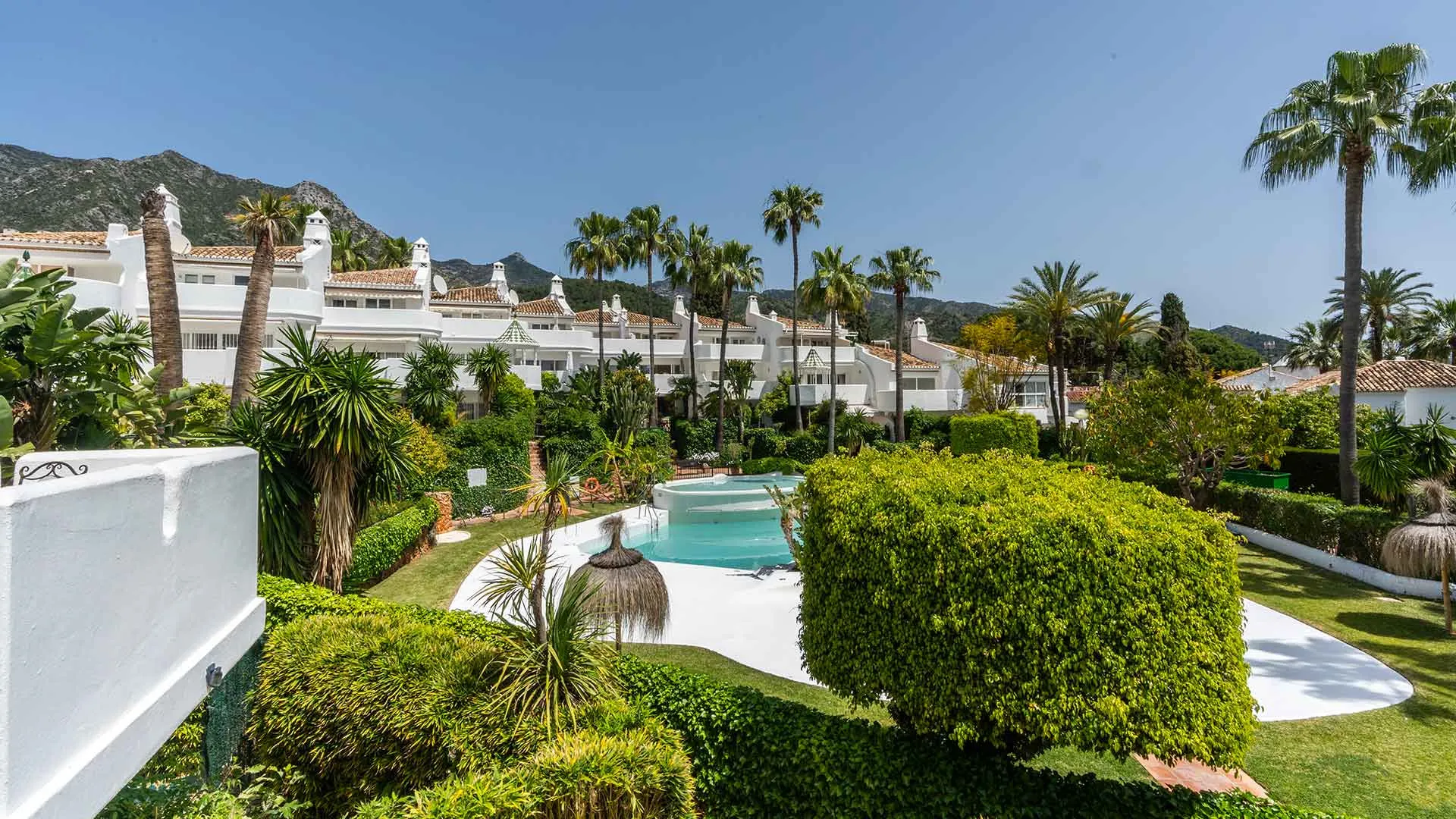 Marbella Golden Mile town house for sale