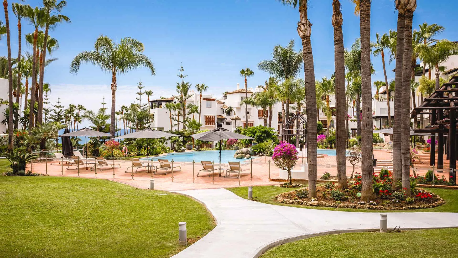 Marina Puente Romano, apartamento en venta