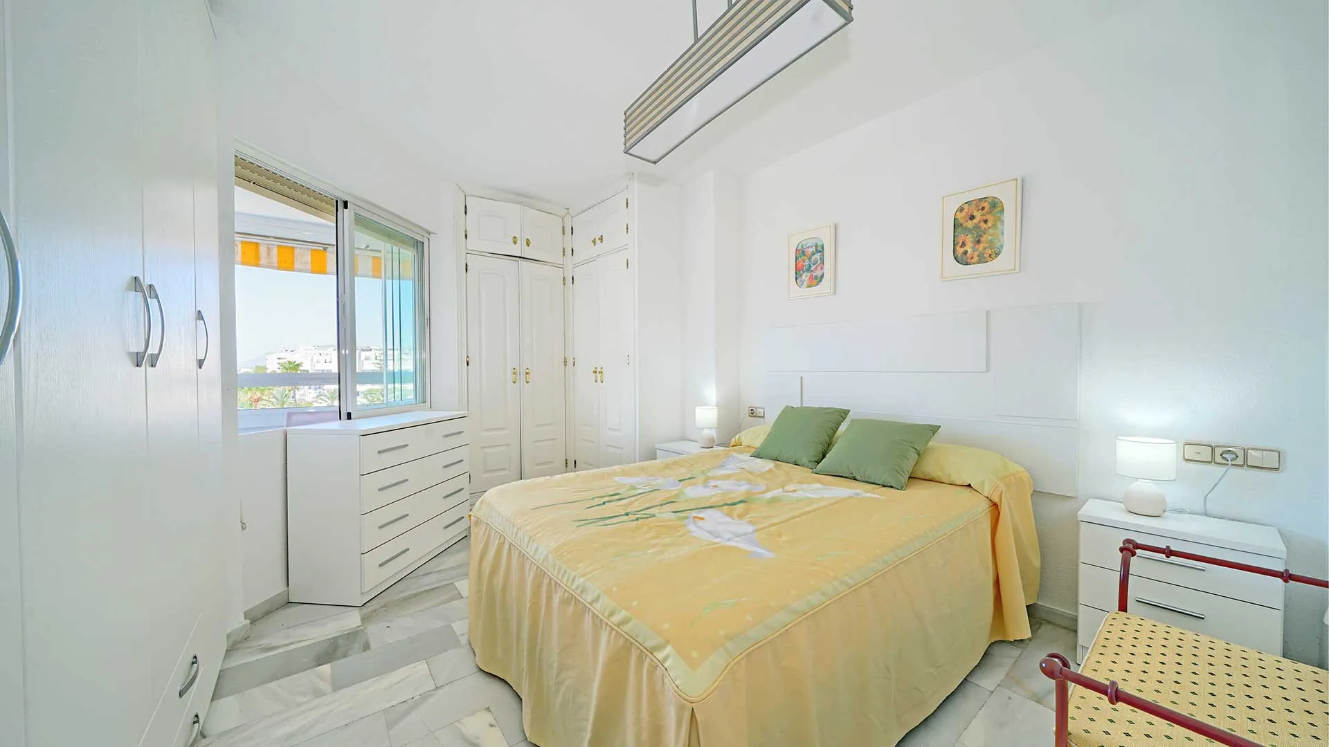 Marbella City apartment for sale