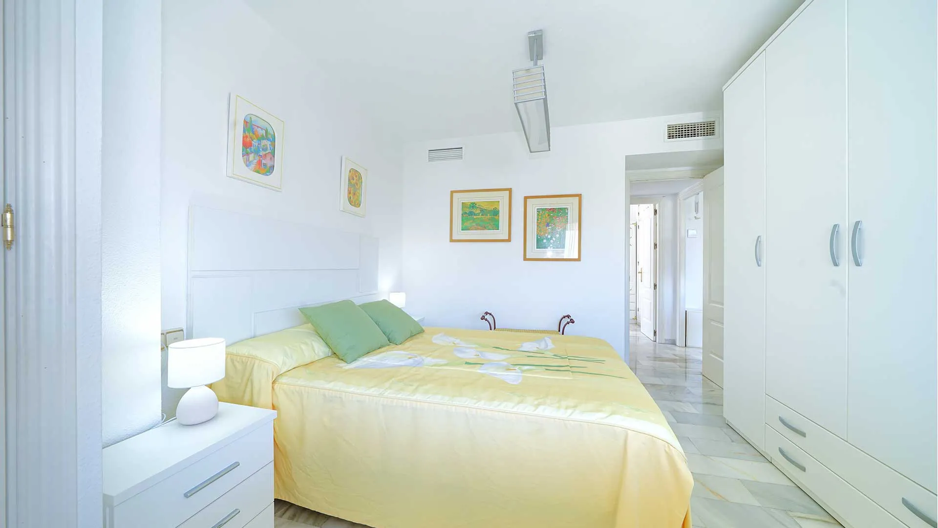 Marbella City apartment for sale