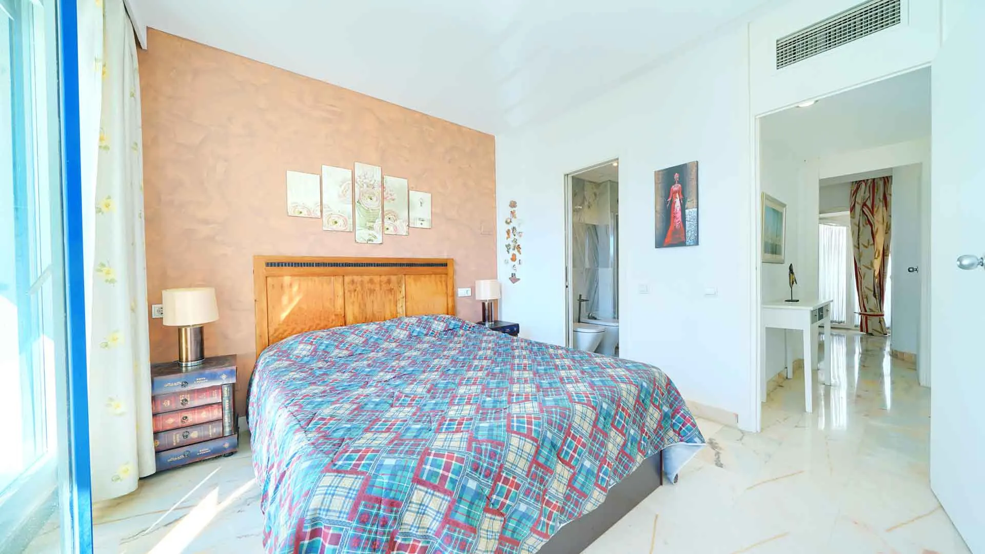 Apartamento en venta de 2 dormitorios en Marbella House