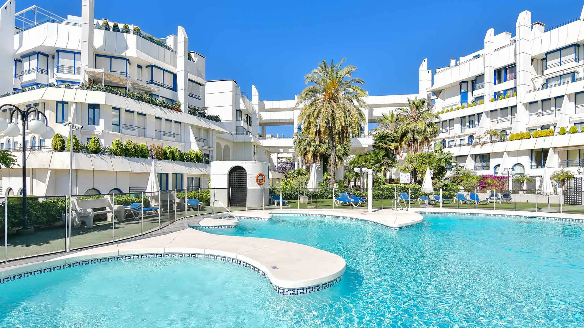 Apartamento en venta de 2 dormitorios en Marbella House