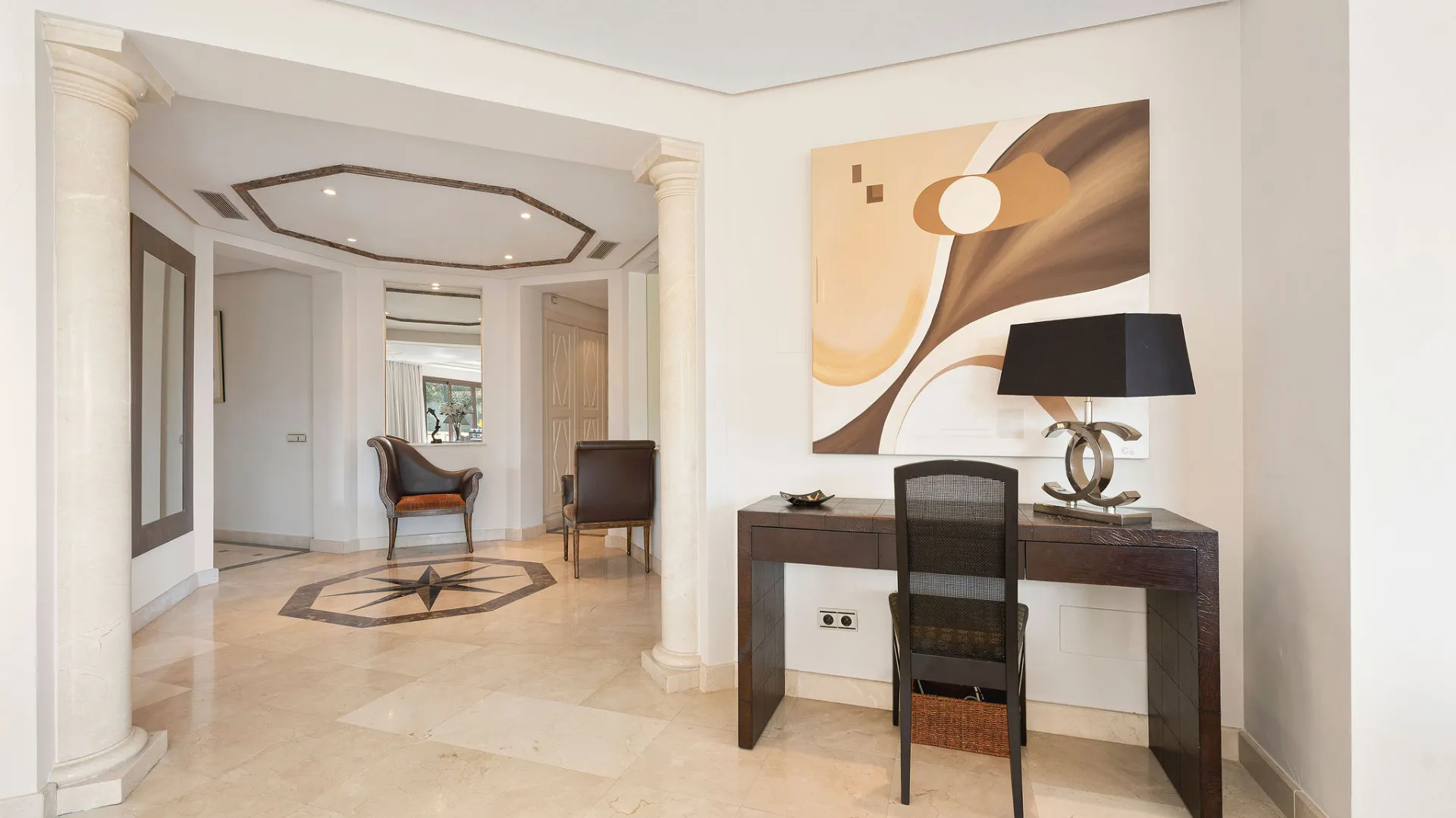 For sale Aloha Park apartment