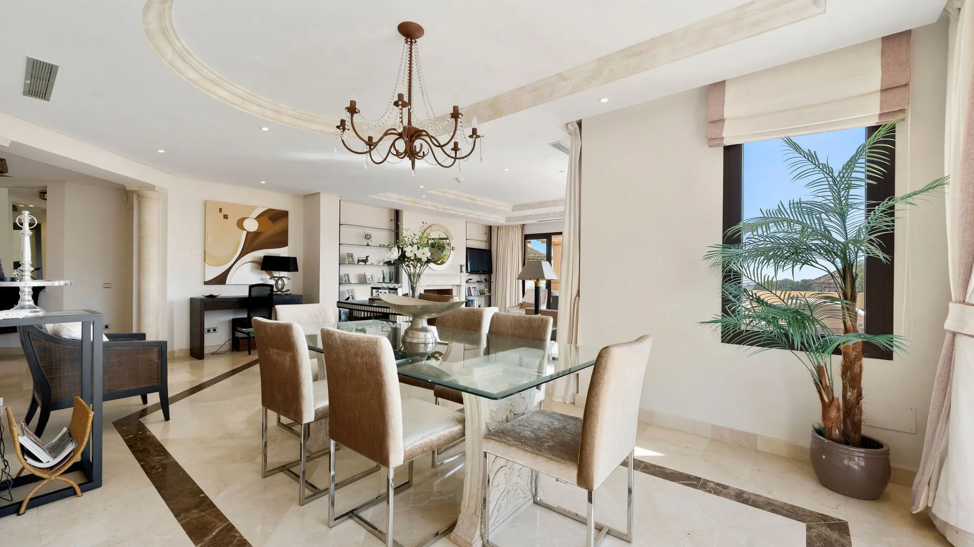 For sale Aloha Park apartment