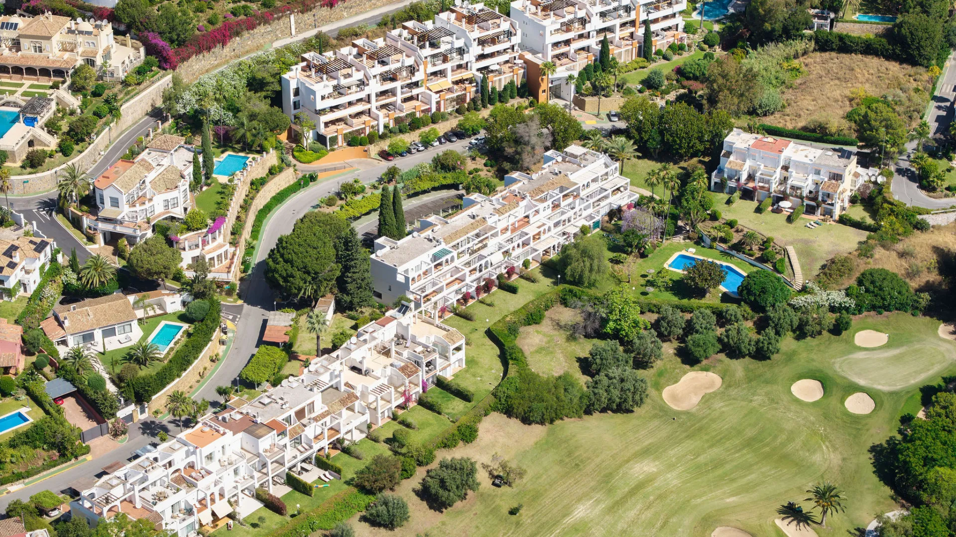 Town house for sale in La Quinta Golf
