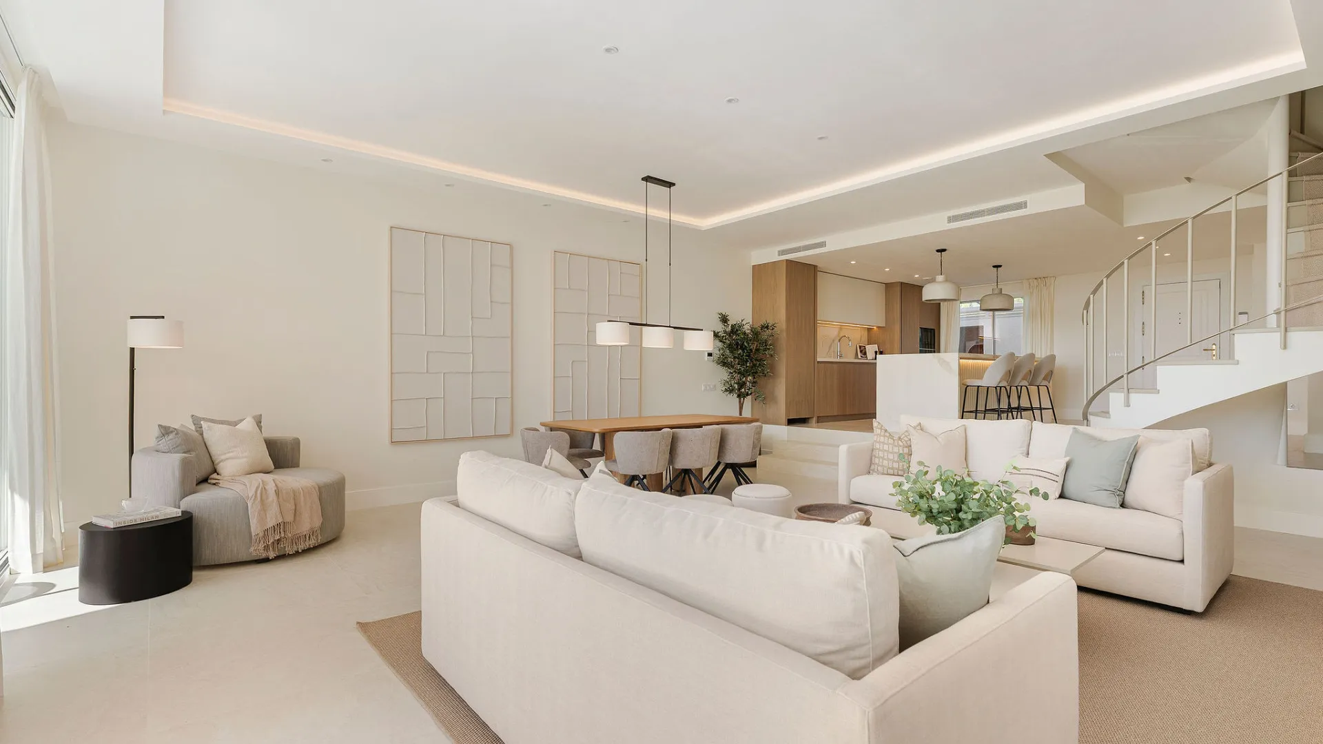 Town house for sale in La Quinta Golf