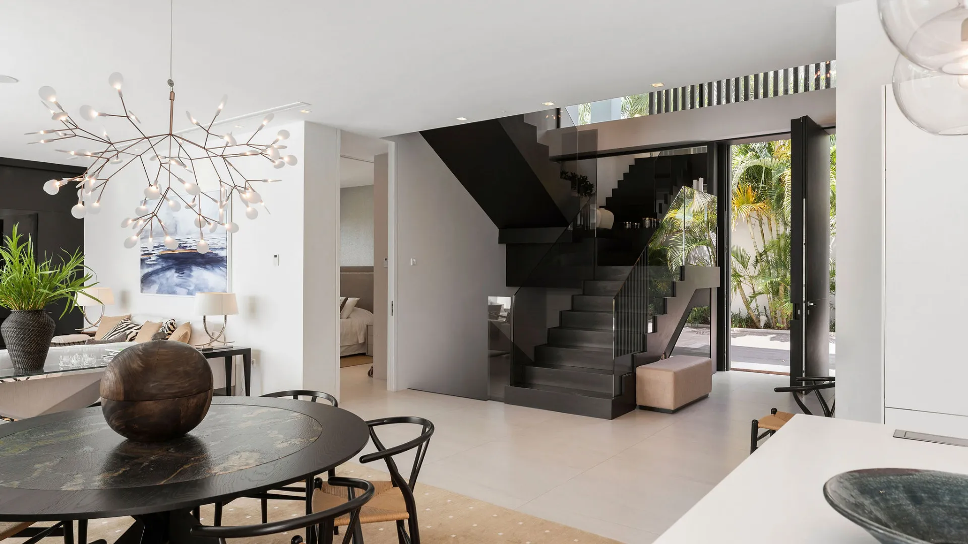For sale Nagüeles villa with 5 bedrooms