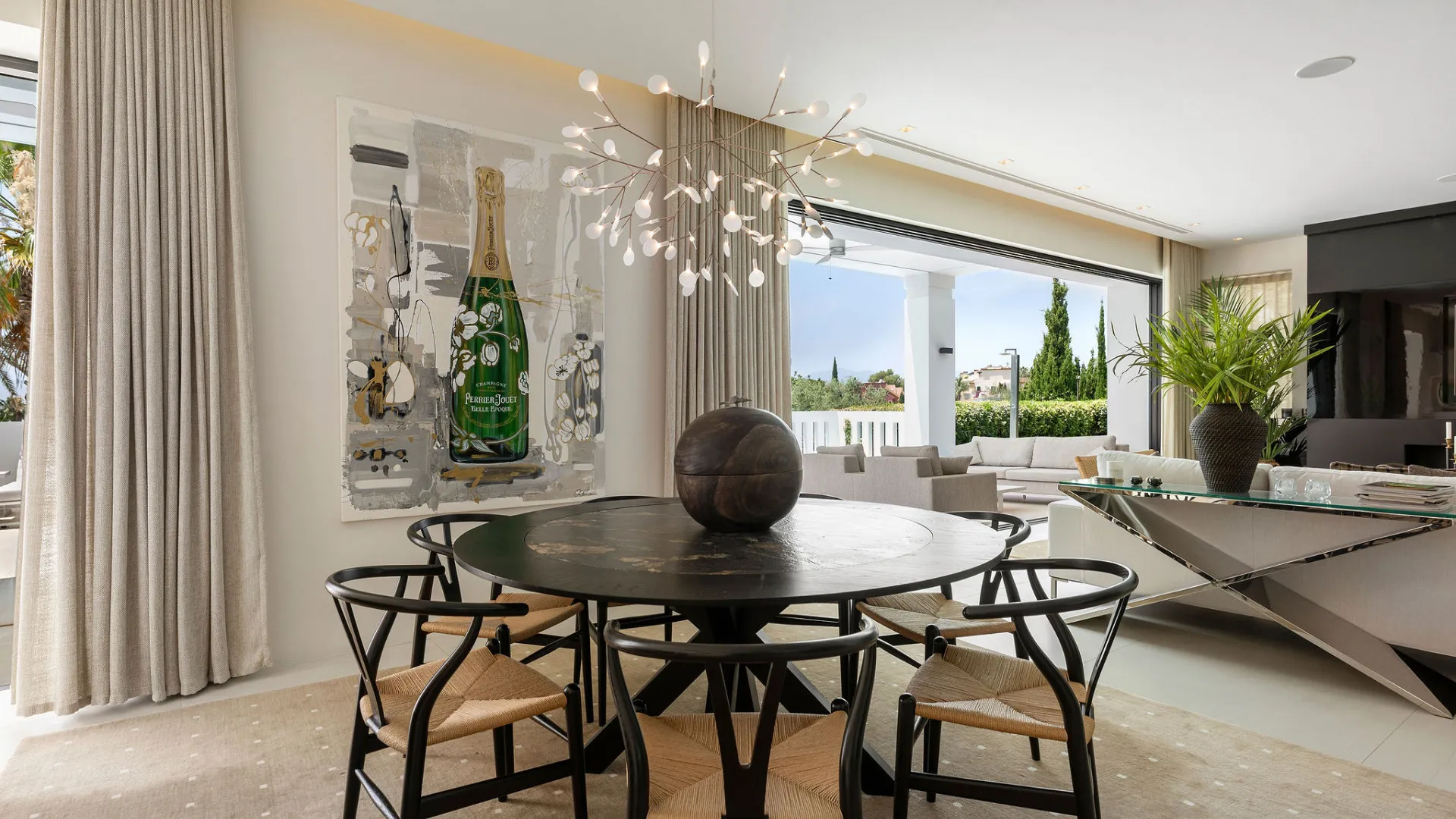 For sale Nagüeles villa with 5 bedrooms