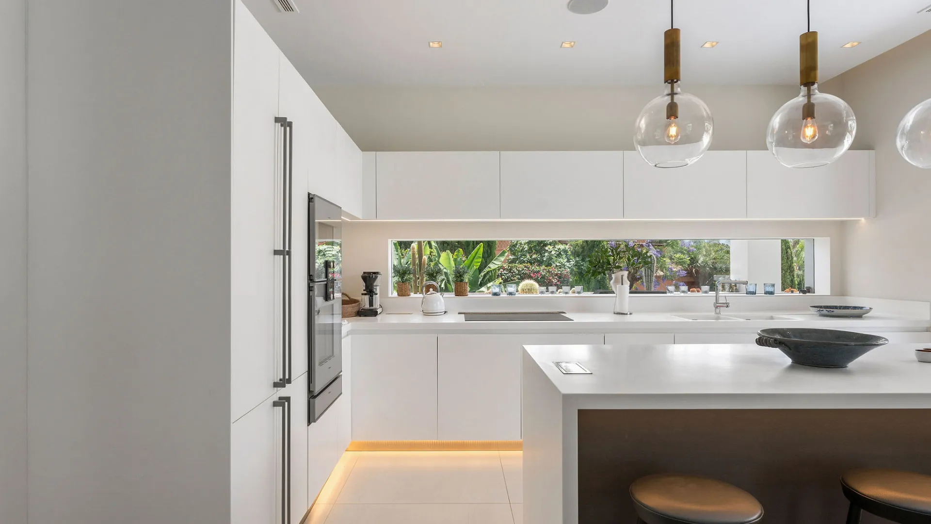 For sale Nagüeles villa with 5 bedrooms