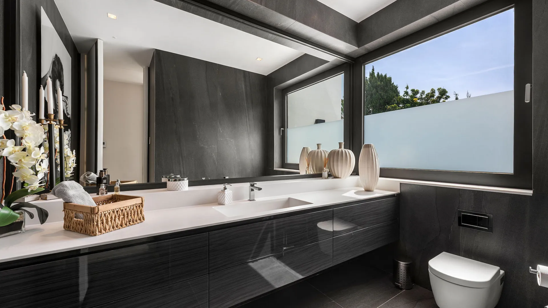 For sale Nagüeles villa with 5 bedrooms