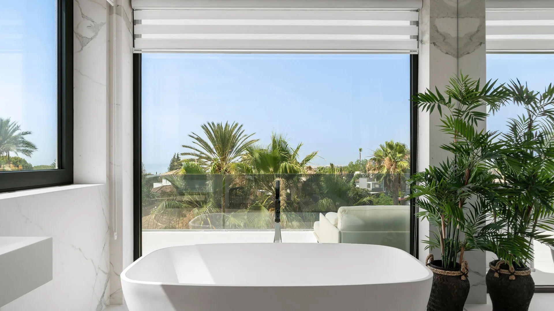 For sale Nagüeles villa with 5 bedrooms