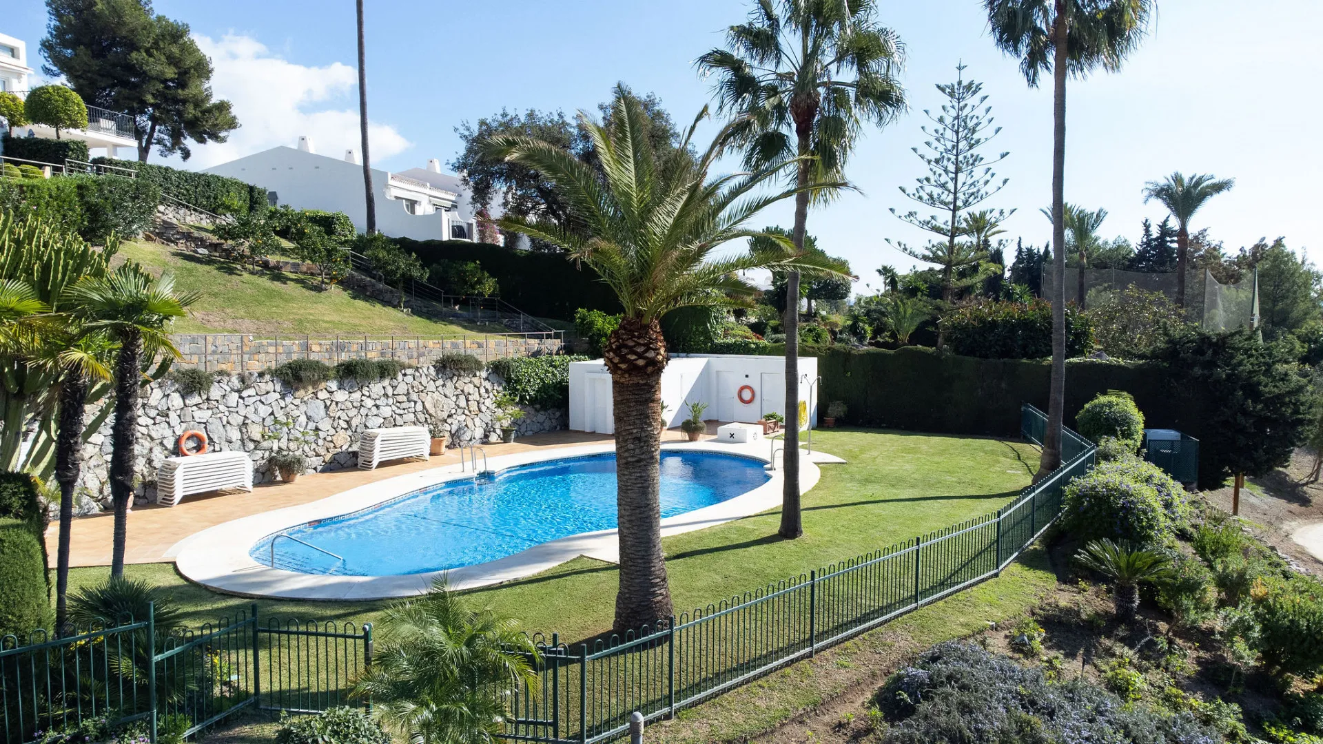 Town house for sale in Los Jarales
