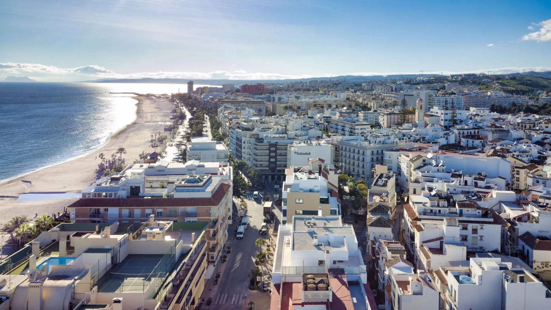 Estepona Ciudad, Ático a la venta con 3 dormitorios