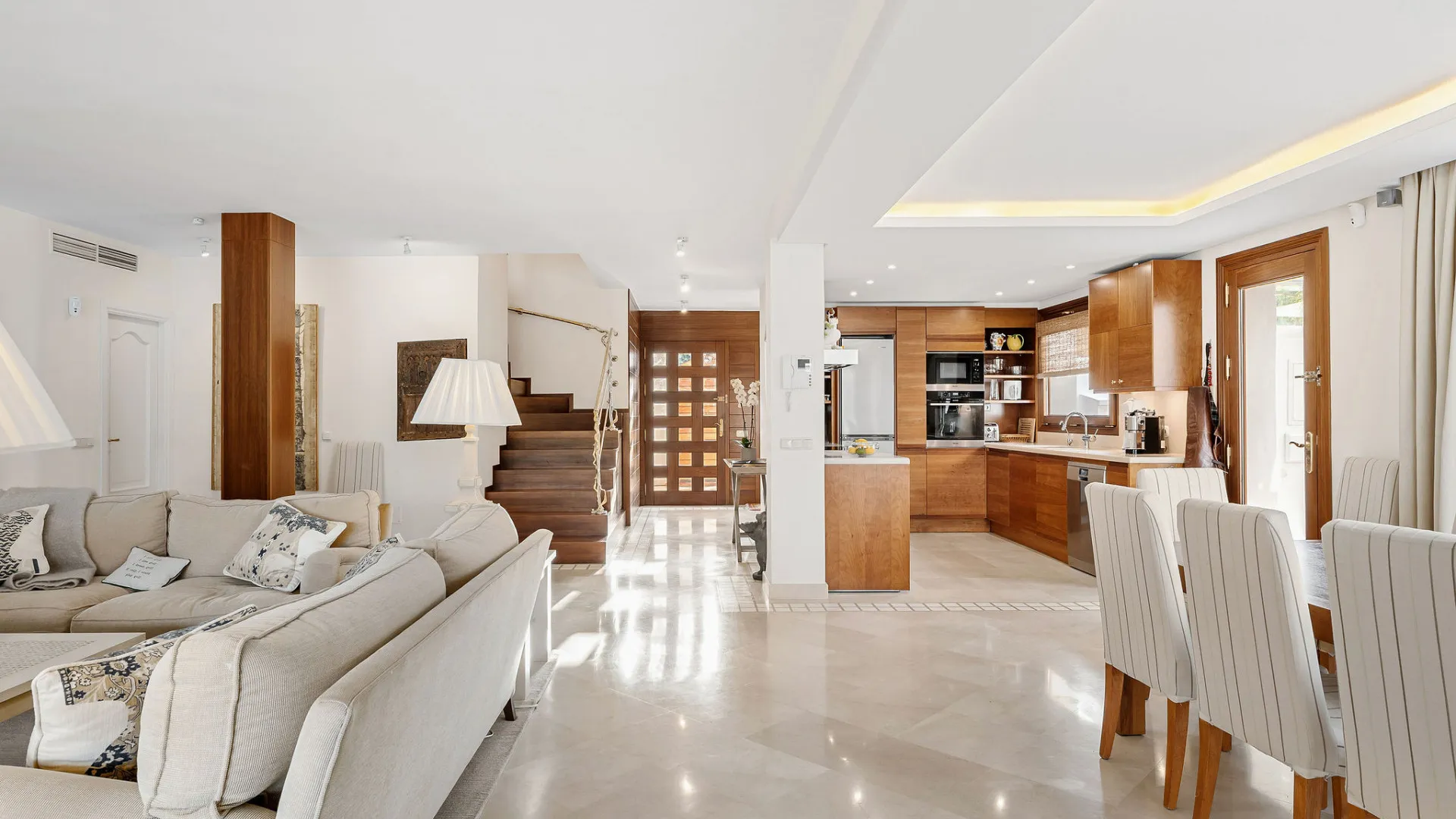 3 bedrooms villa for sale in Las Brisas