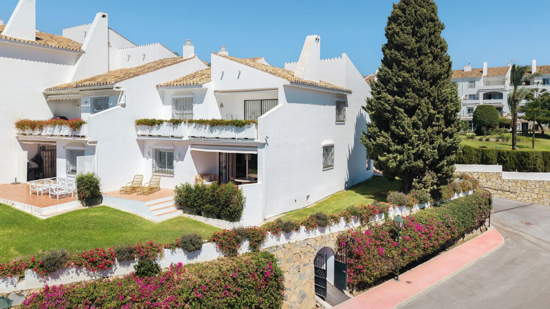 Se vende apartamento planta baja en Andalucia Garden Club de 3 dormitorios