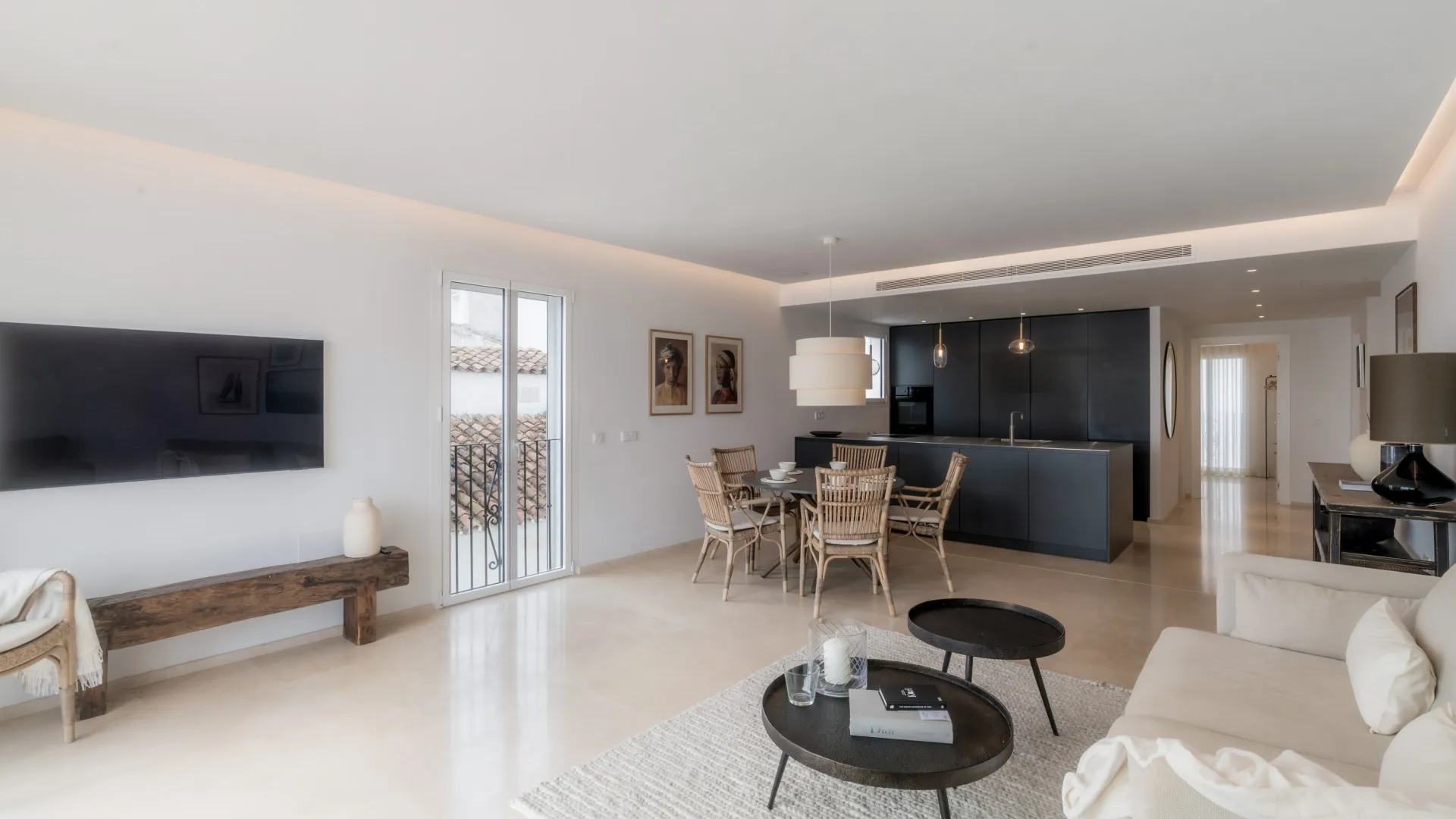 Buy penthouse in Marbella - Puerto Banus