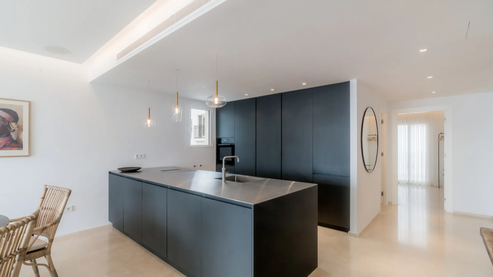 Buy penthouse in Marbella - Puerto Banus