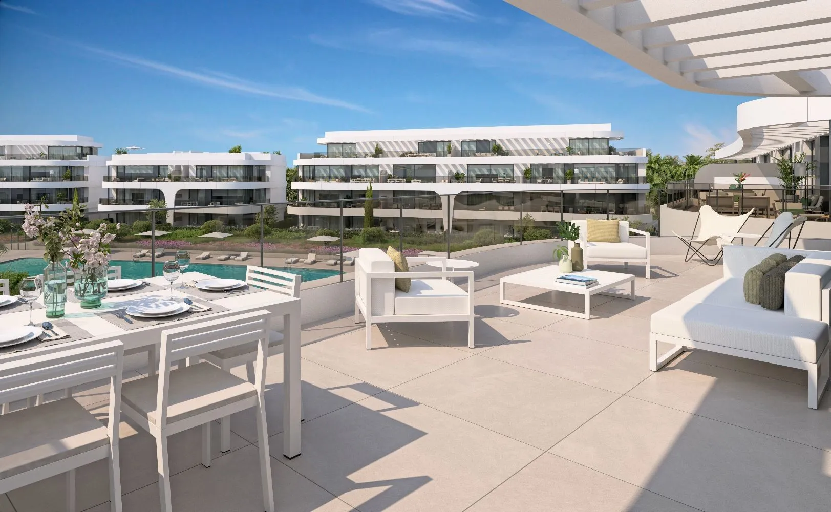 For sale ground floor apartment in New Golden Mile
