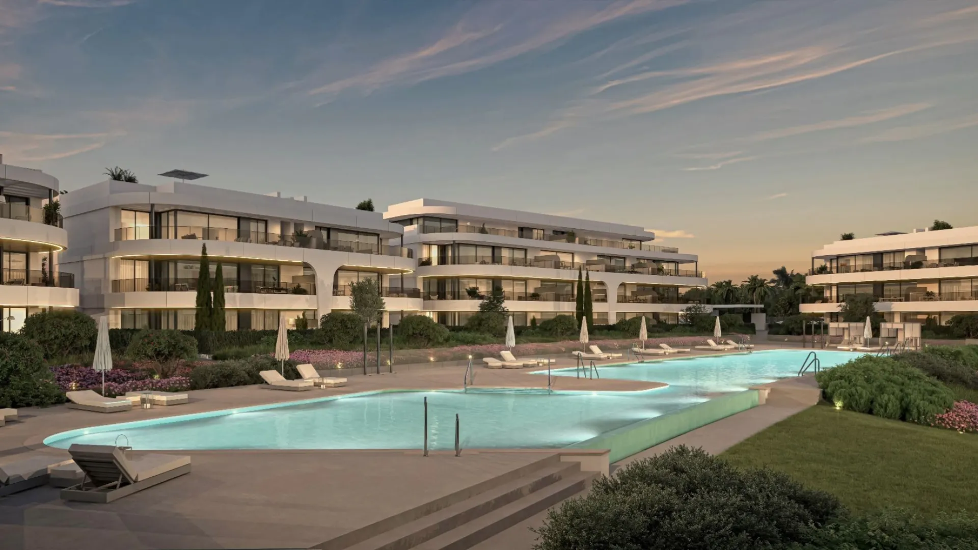 For sale ground floor apartment in New Golden Mile