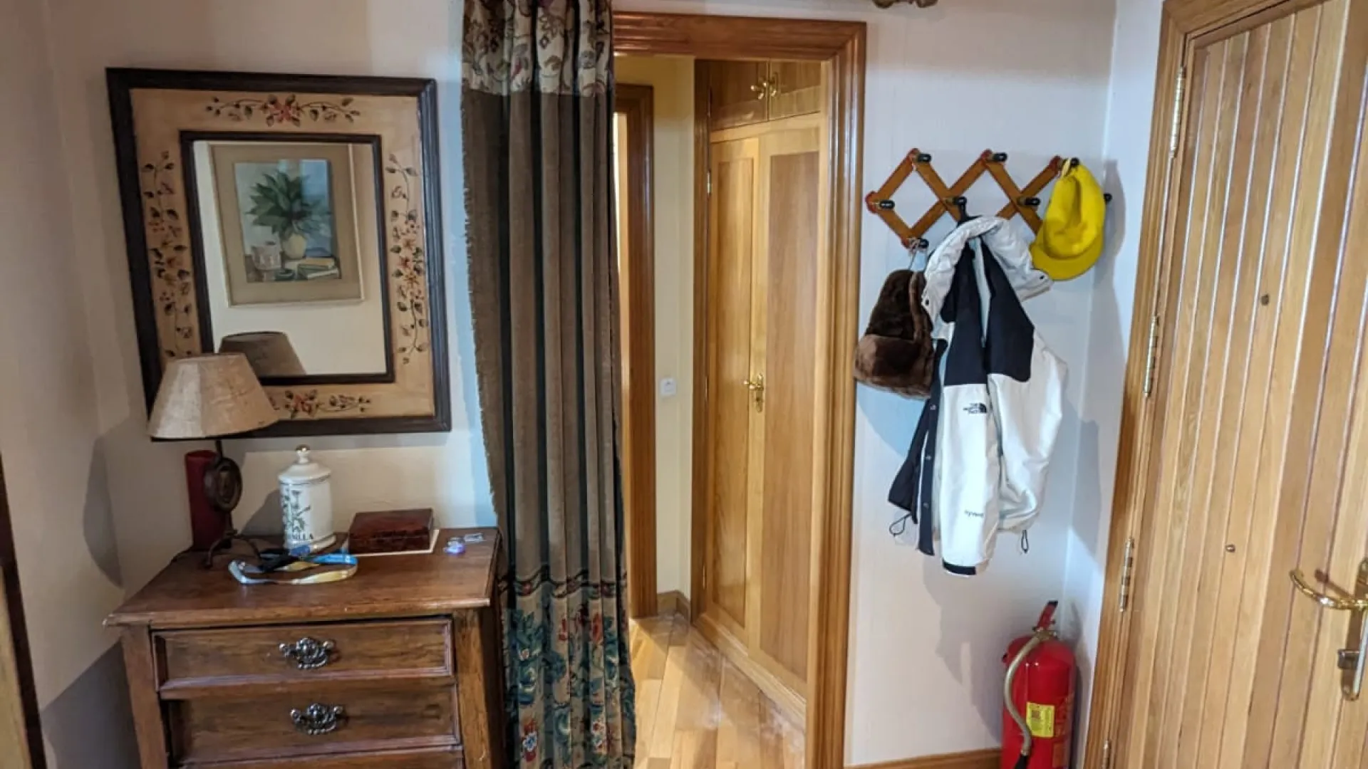 Apartamento con 3 dormitorios en venta en Sierra Nevada - Pradollano