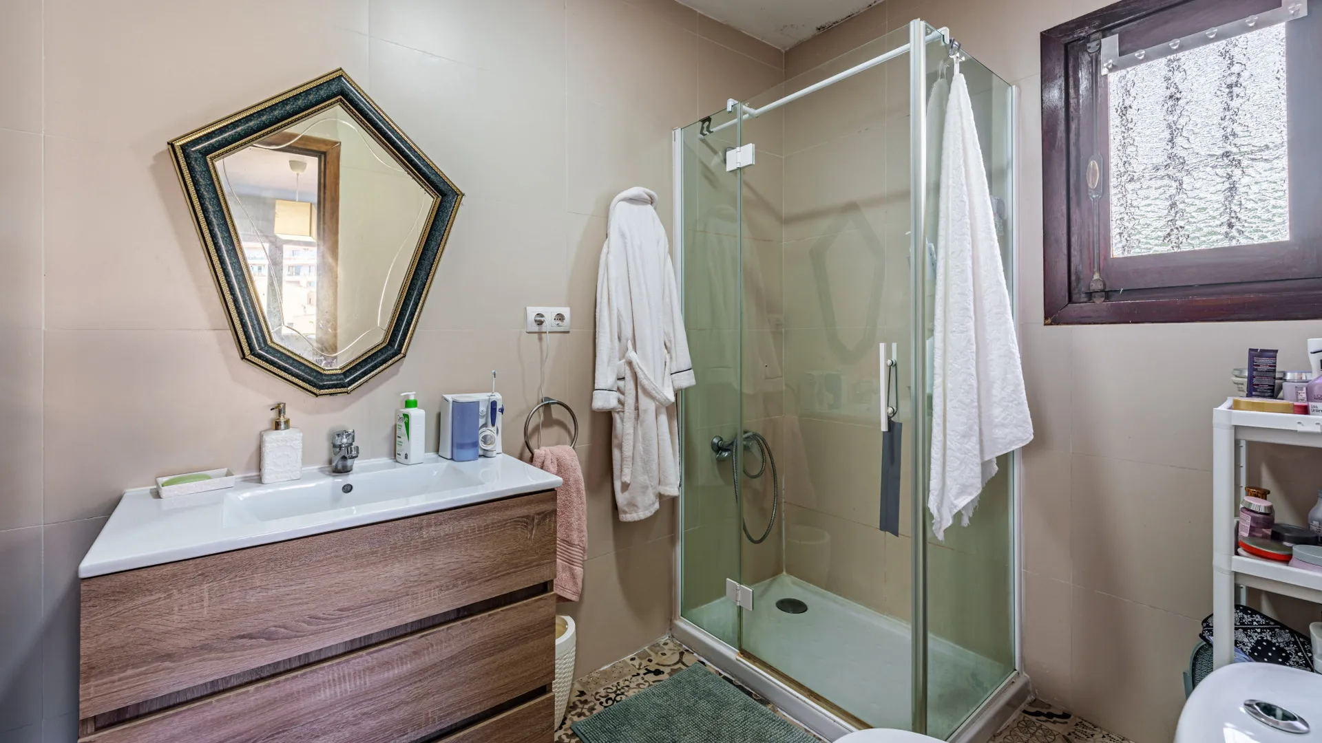 5 bedrooms penthouse in El Limonar for sale