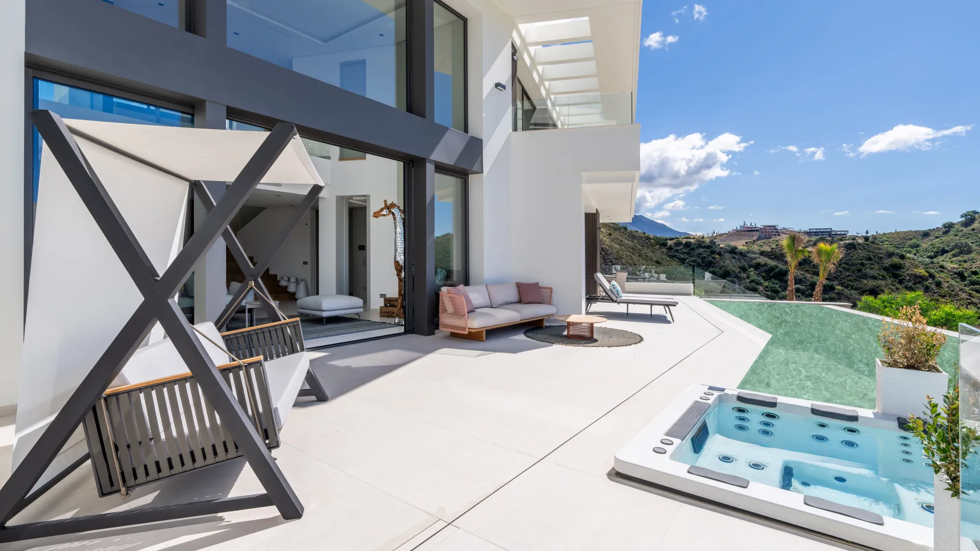 6 bedrooms Lomas de La Quinta villa for sale