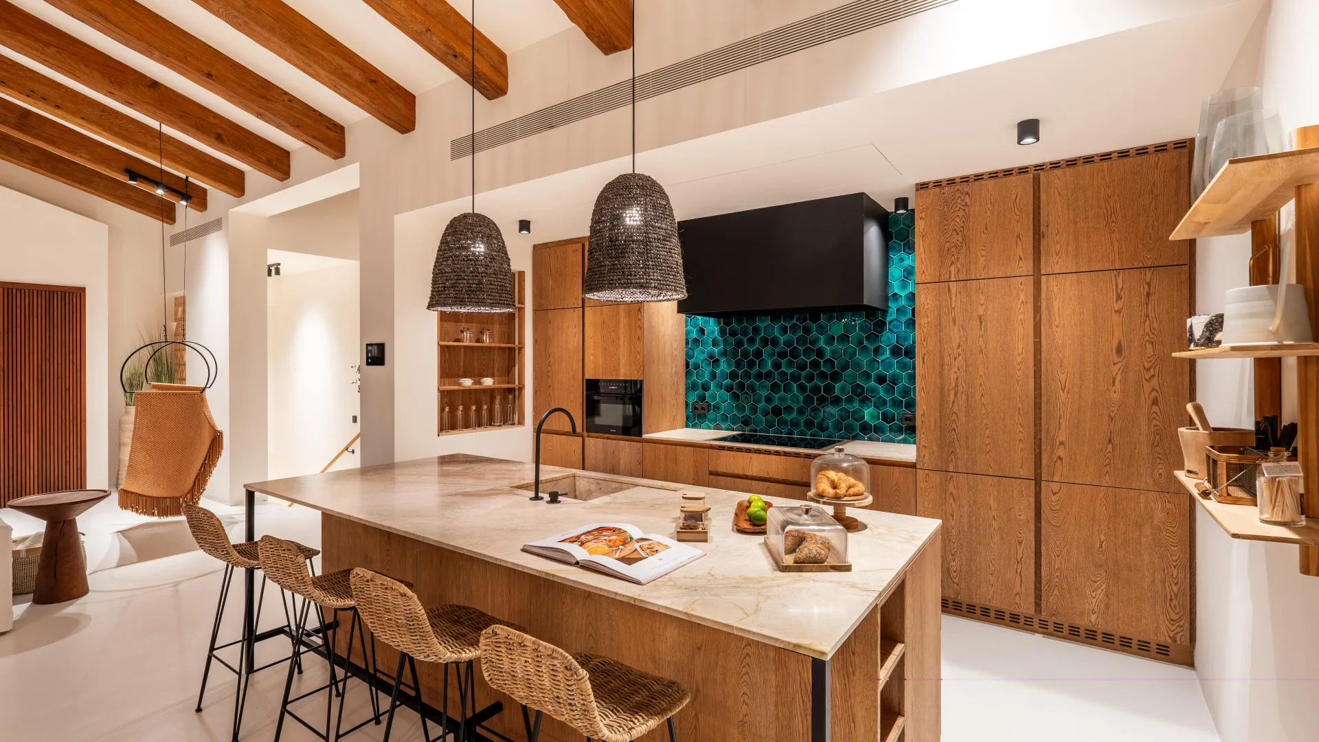 Se vende villa en Nueva Andalucia con 5 dormitorios