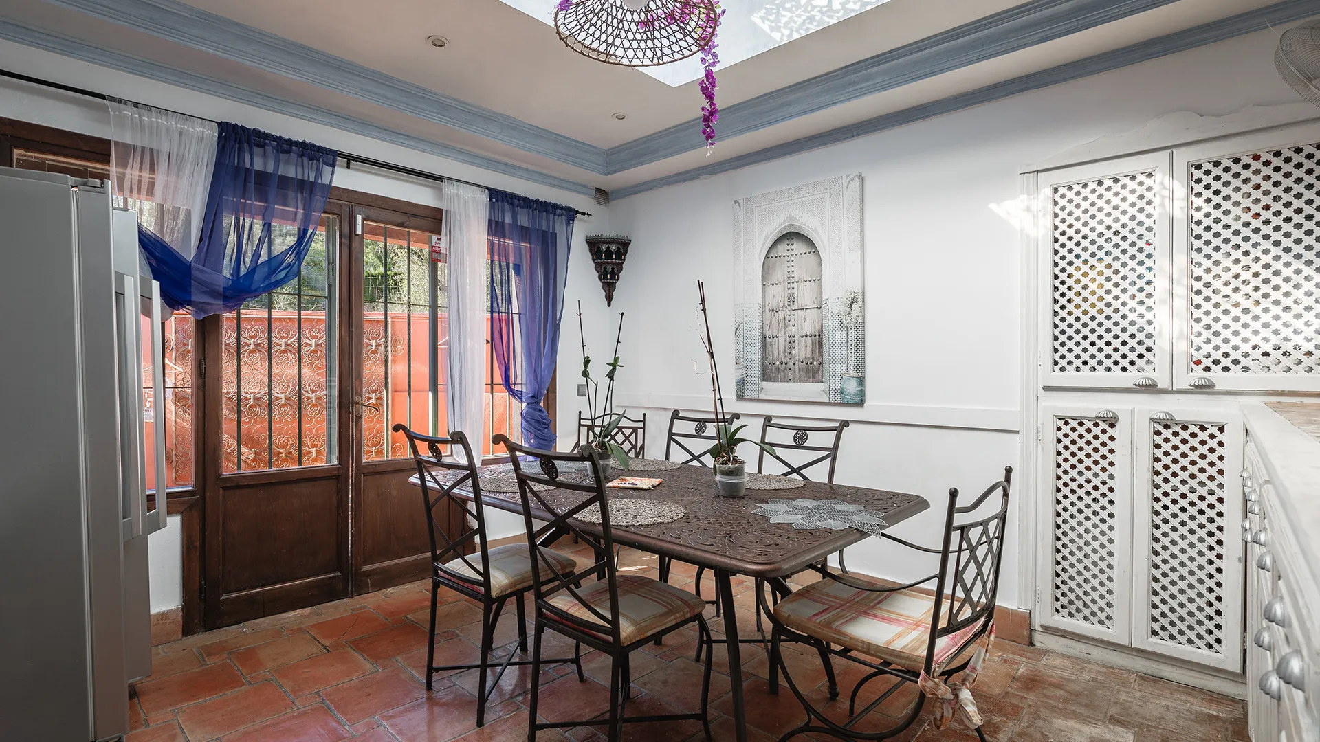 Comprar villa con 5 dormitorios en Finca La Judía