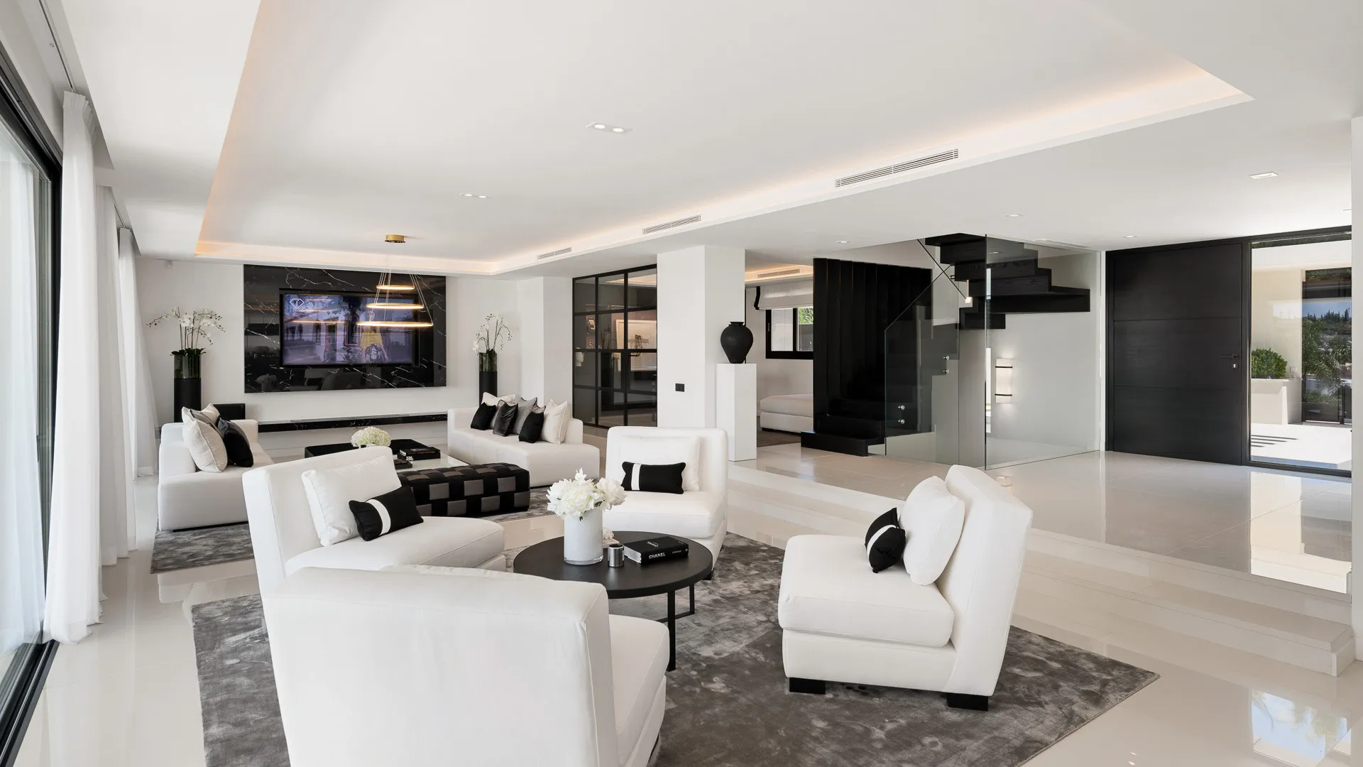 Villa en venta en Los Naranjos Golf