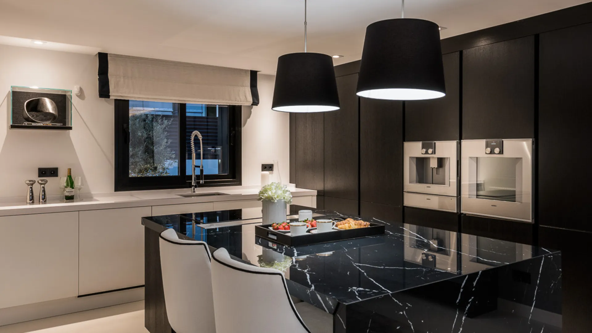Villa en venta en Los Naranjos Golf
